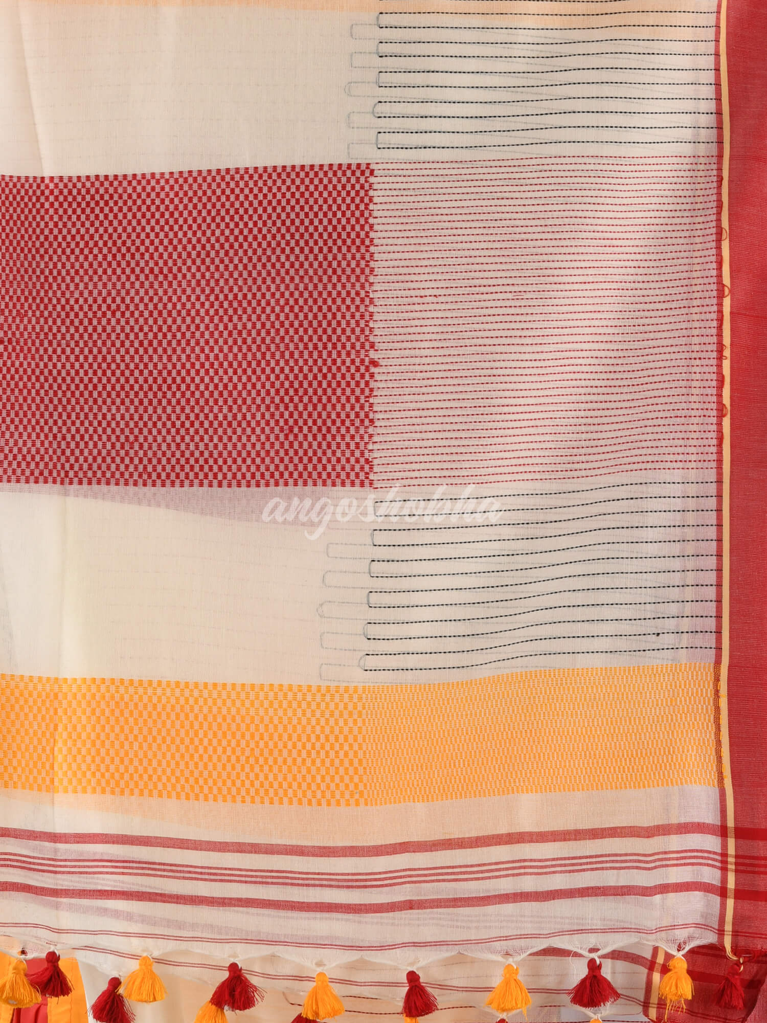 White Cotton Red Broder Handloom Saree