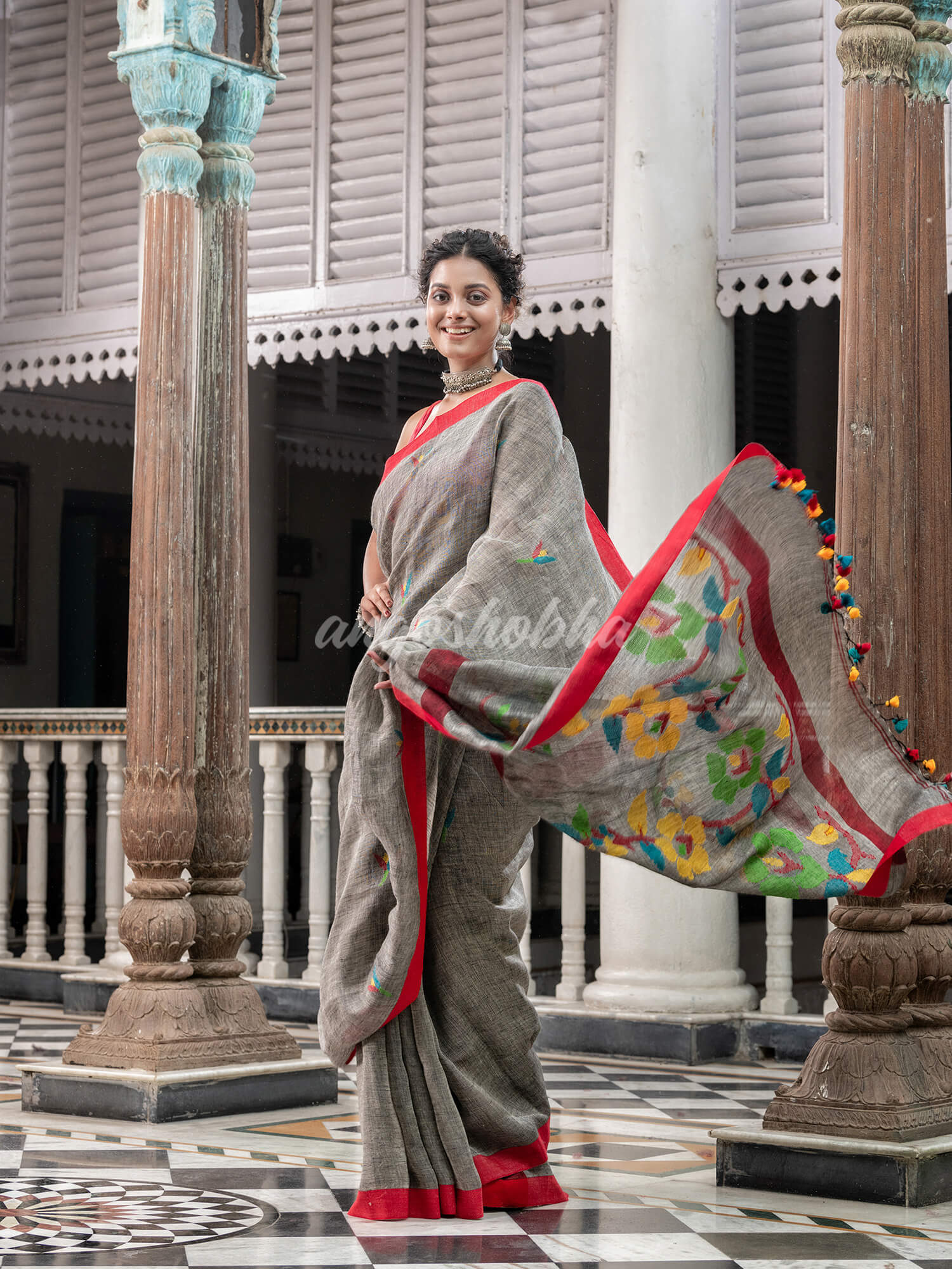 Grey Linen Handloom Jamdani Saree online