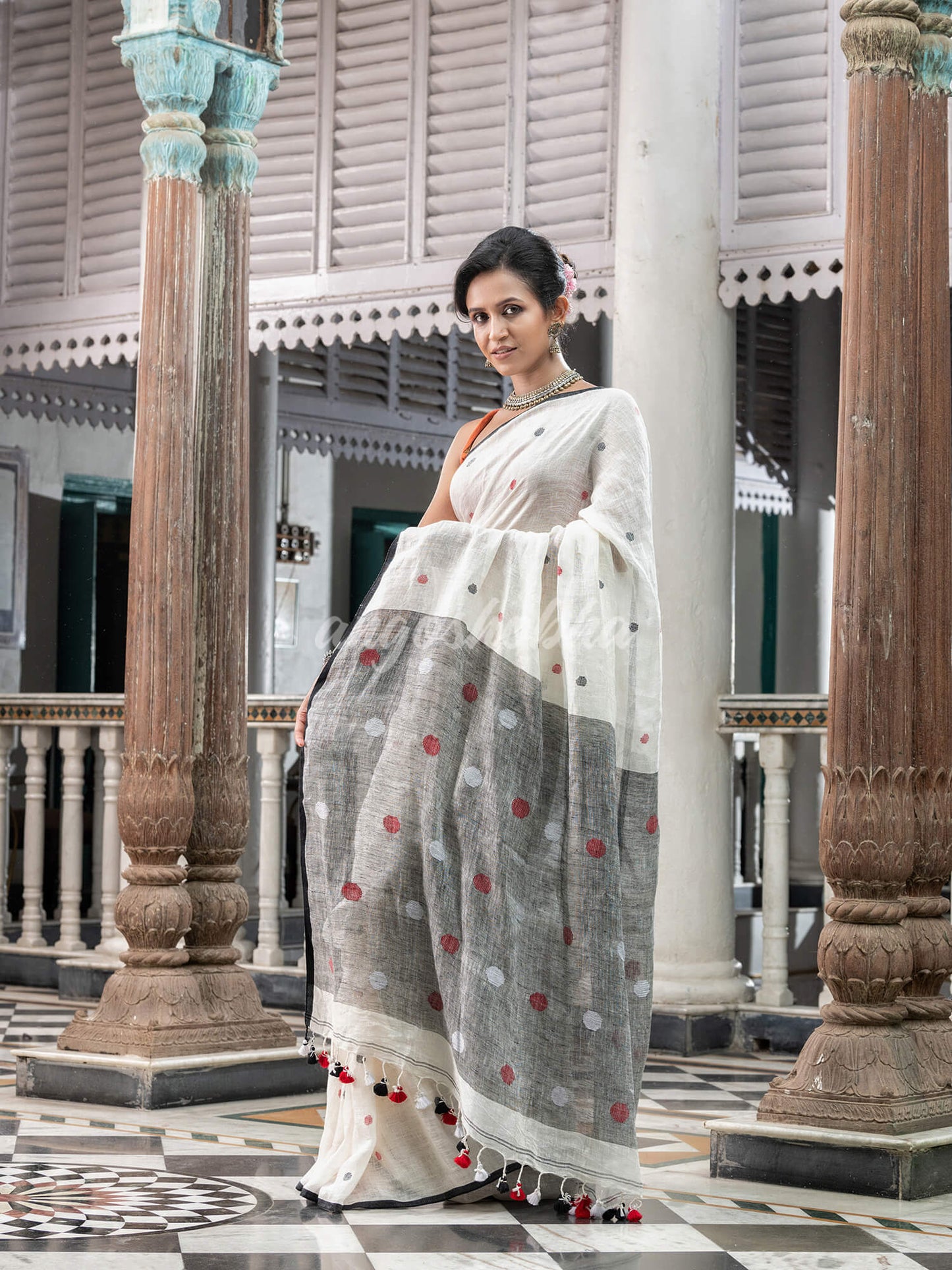 White Linen Handloom Saree online