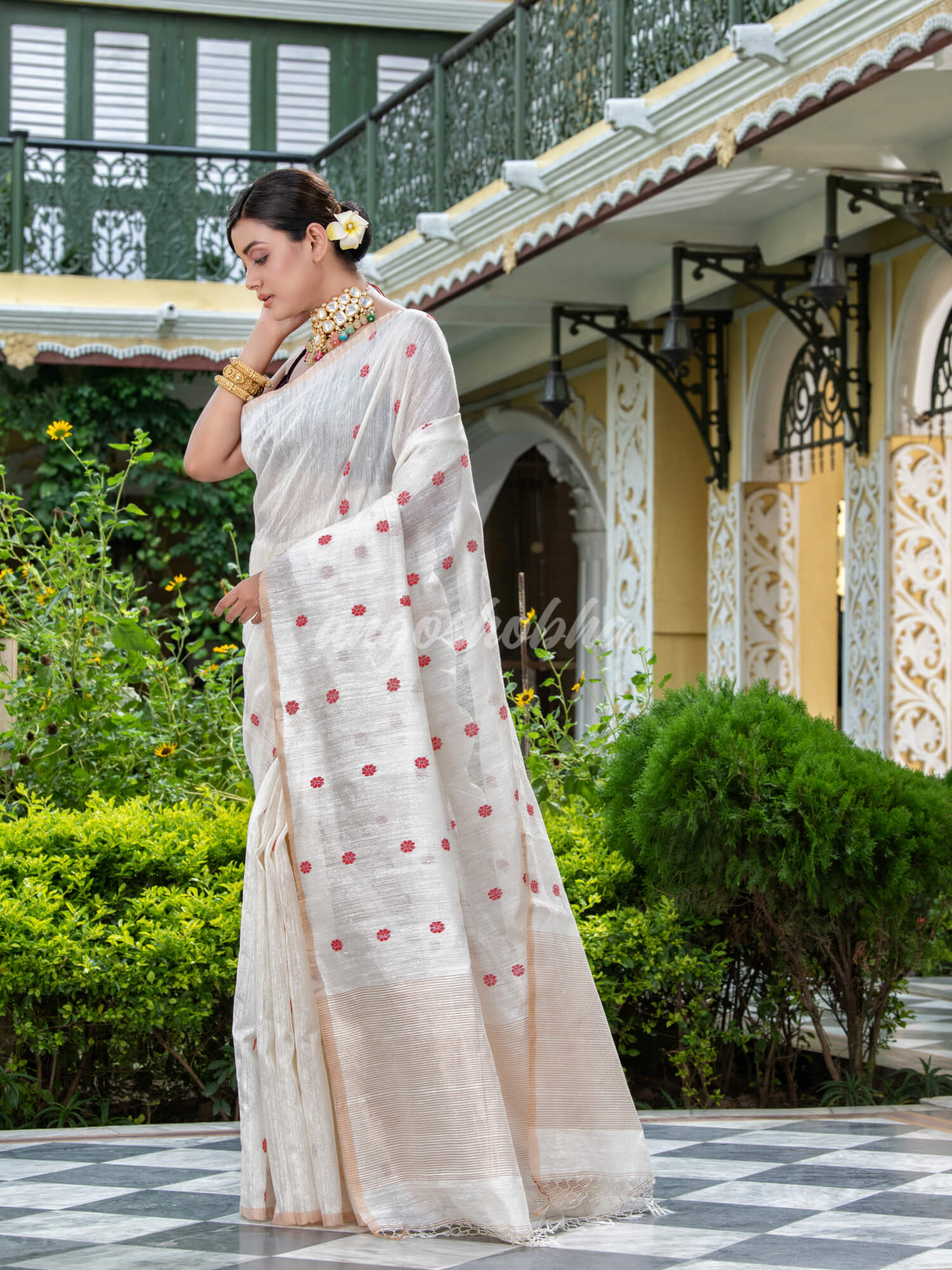 White Matka Silk Handloom Saree