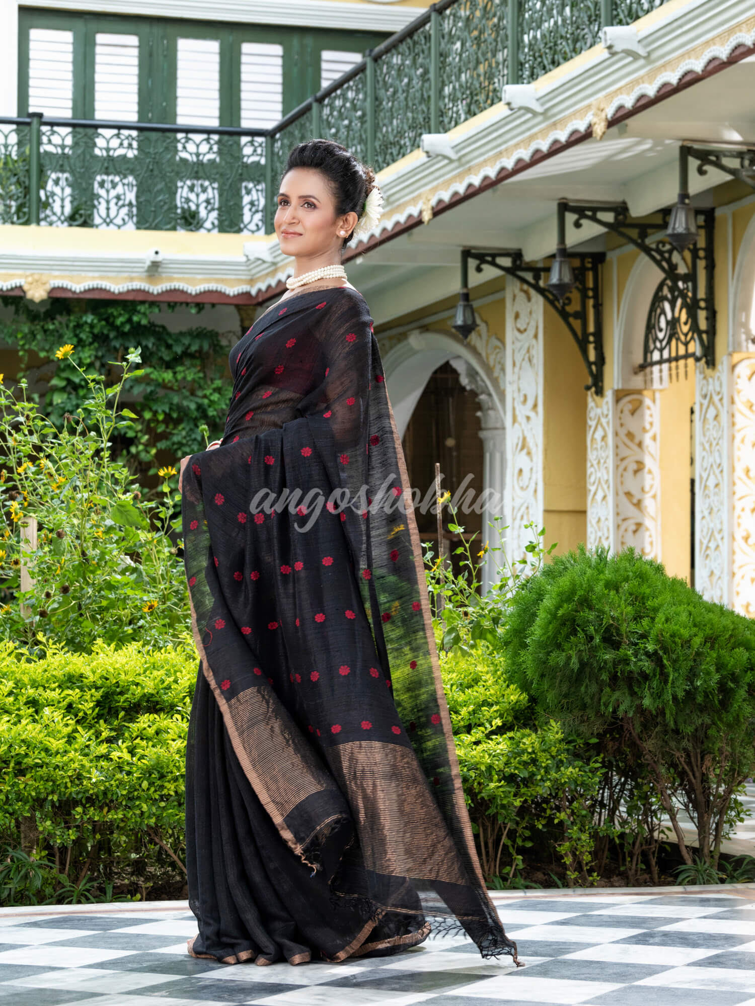 Black Matka Silk Handloom Saree