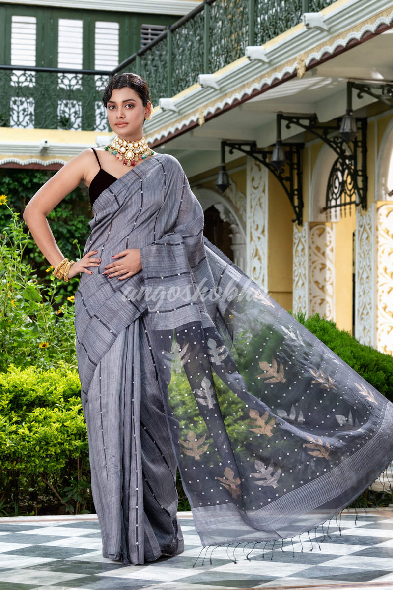 Silver Matka Silk Handloom Saree