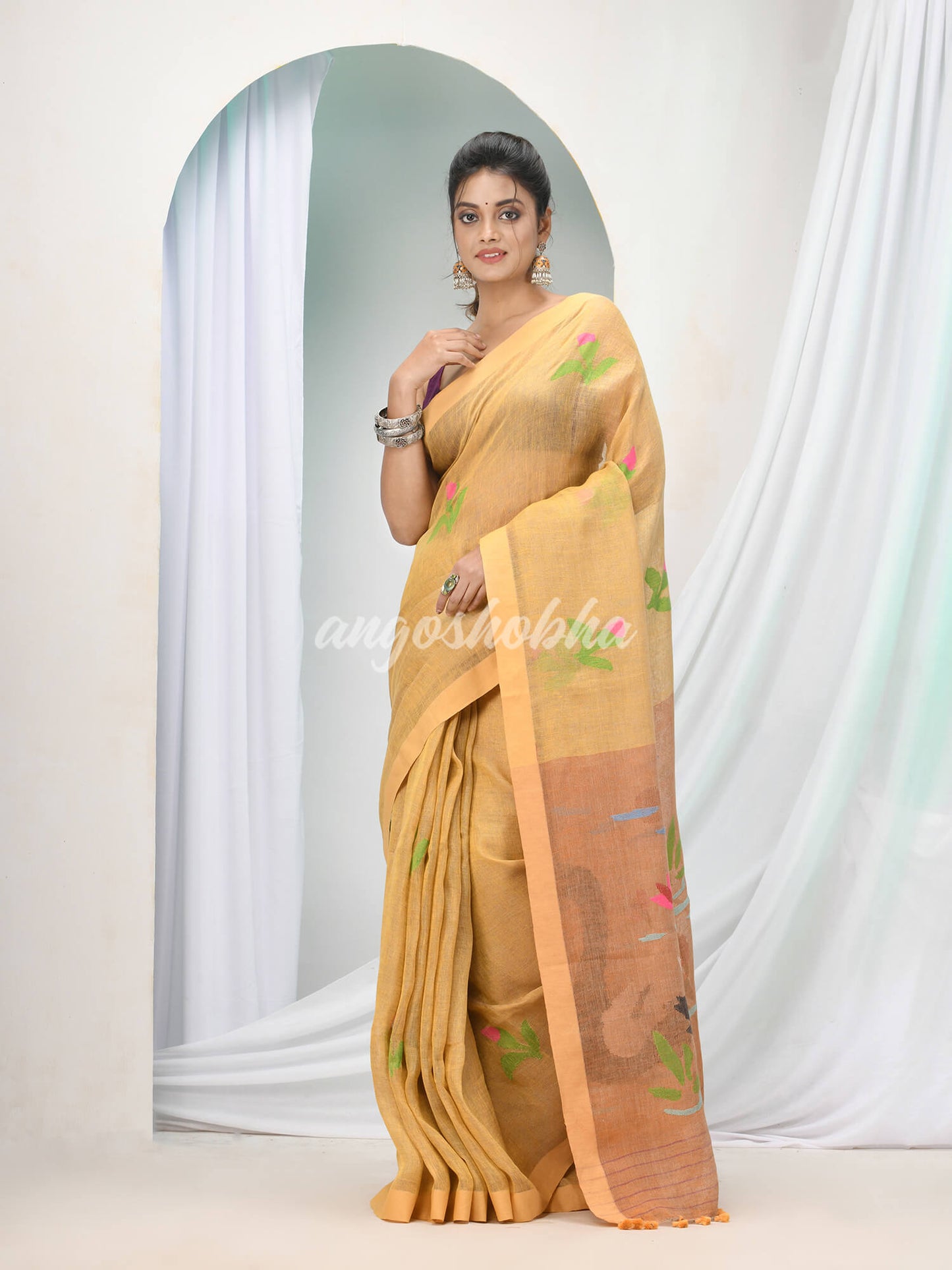 Biscotti Tan Linen Handloom Saree