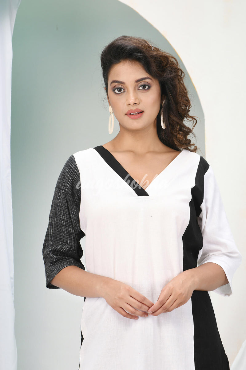 White Cotton Bengal Handwoven Kurta Set