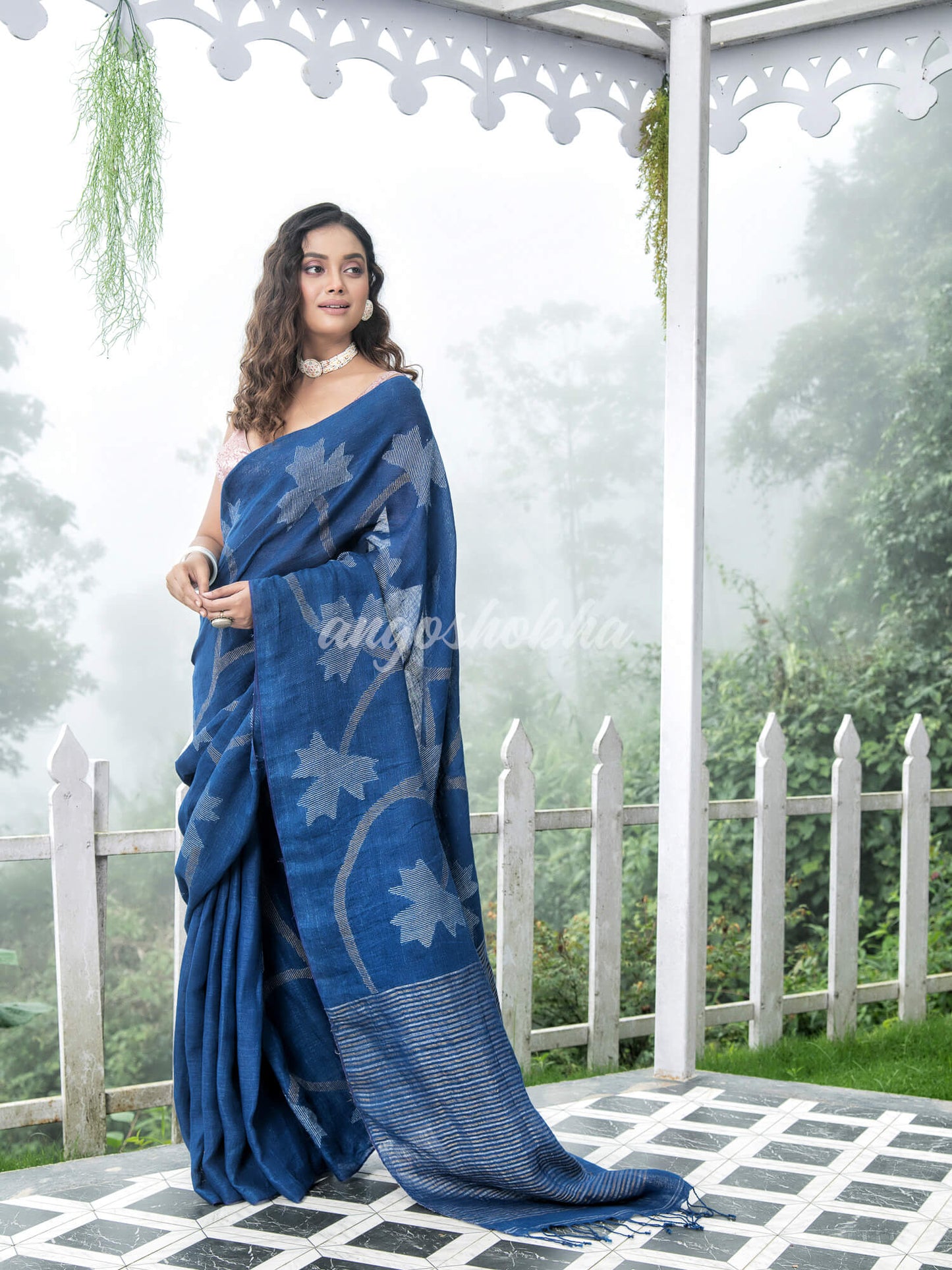 Blue Body Synchronised with Jamdani Design Golden & Silver Stripes Pallu Ribbon Border Handwoven Saree