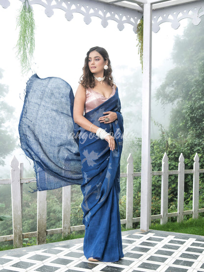 Blue Body Synchronised with Jamdani Design Golden & Silver Stripes Pallu Ribbon Border Handwoven Saree