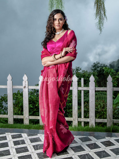 Rani Body Synchronised with Jamdani Design Golden & Silver Stripes Pallu Ribbon Border Handwoven Saree