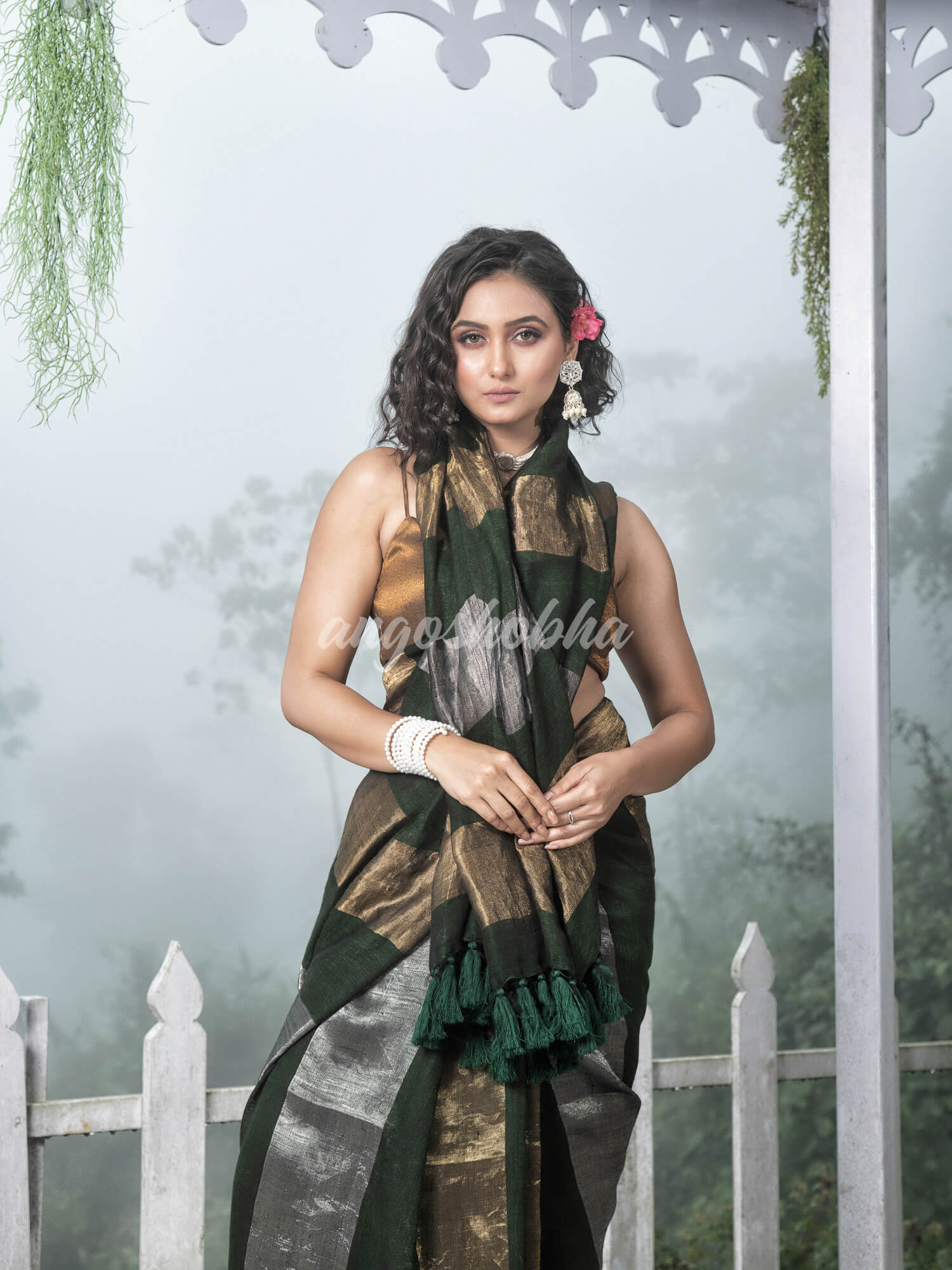 Bottle Green Linen Multicolor Tissue Body with Bottle Green Tassels Handwoven Saree