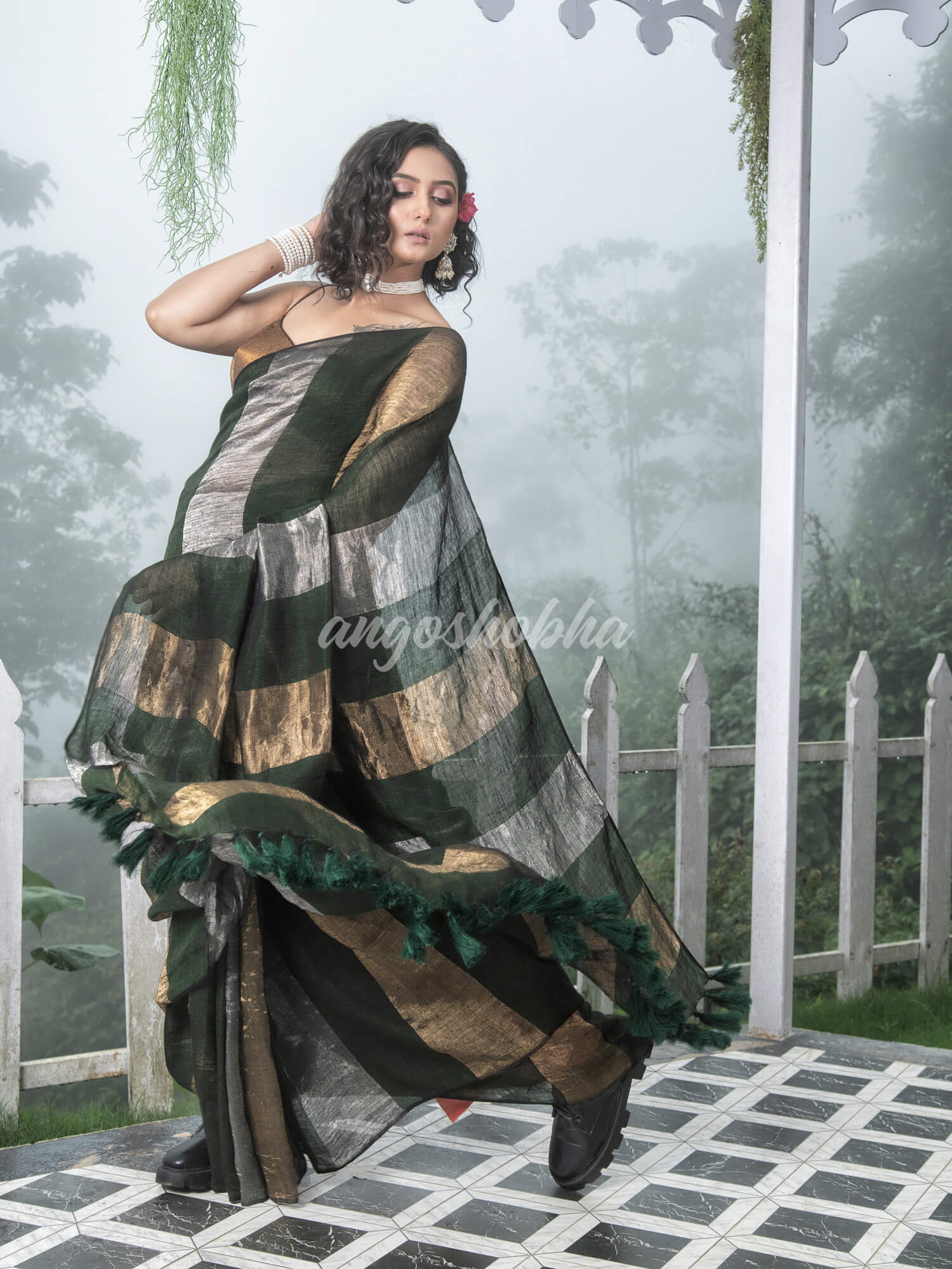 Bottle Green Linen Multicolor Tissue Body with Bottle Green Tassels Handwoven Saree