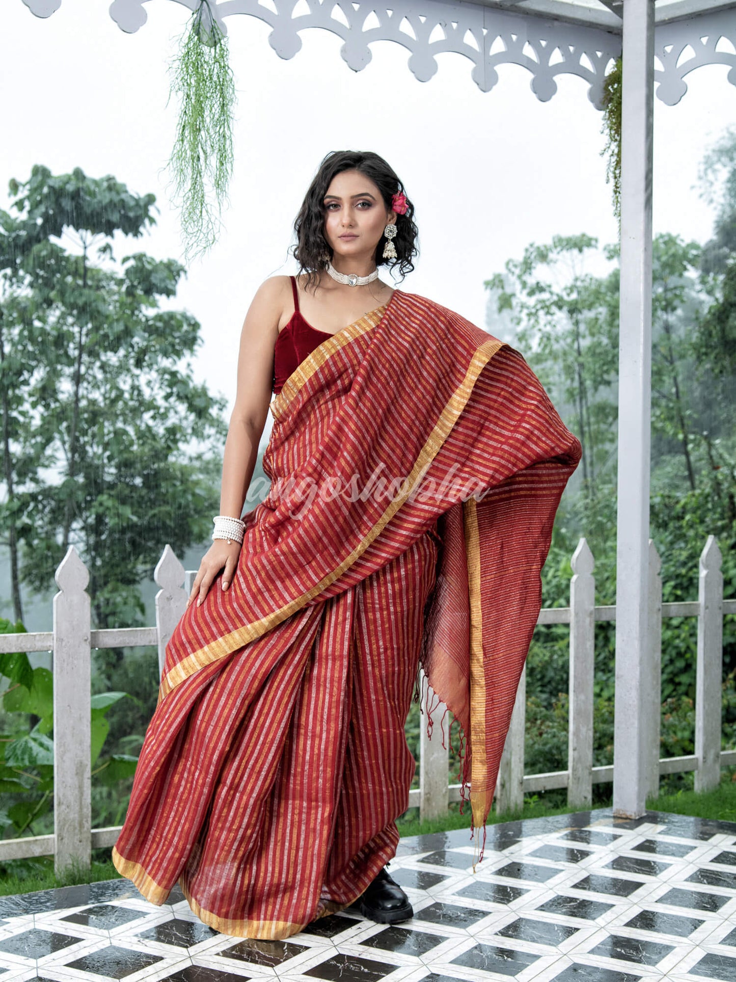 Maroon Linen Silver & Golden Stripes Body with Golden Border Bengal Handwoven Saree