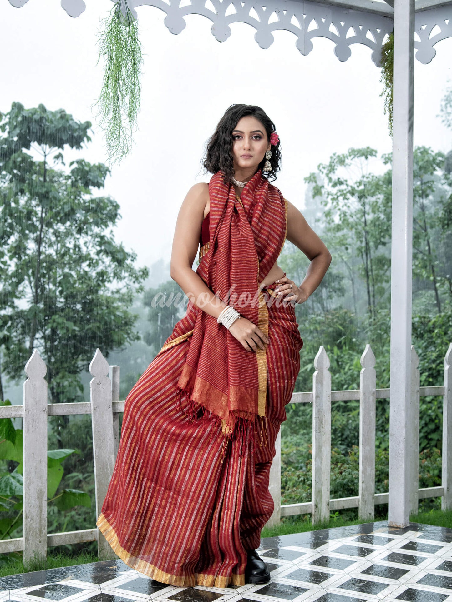 Maroon Linen Silver & Golden Stripes Body with Golden Border Bengal Handwoven Saree