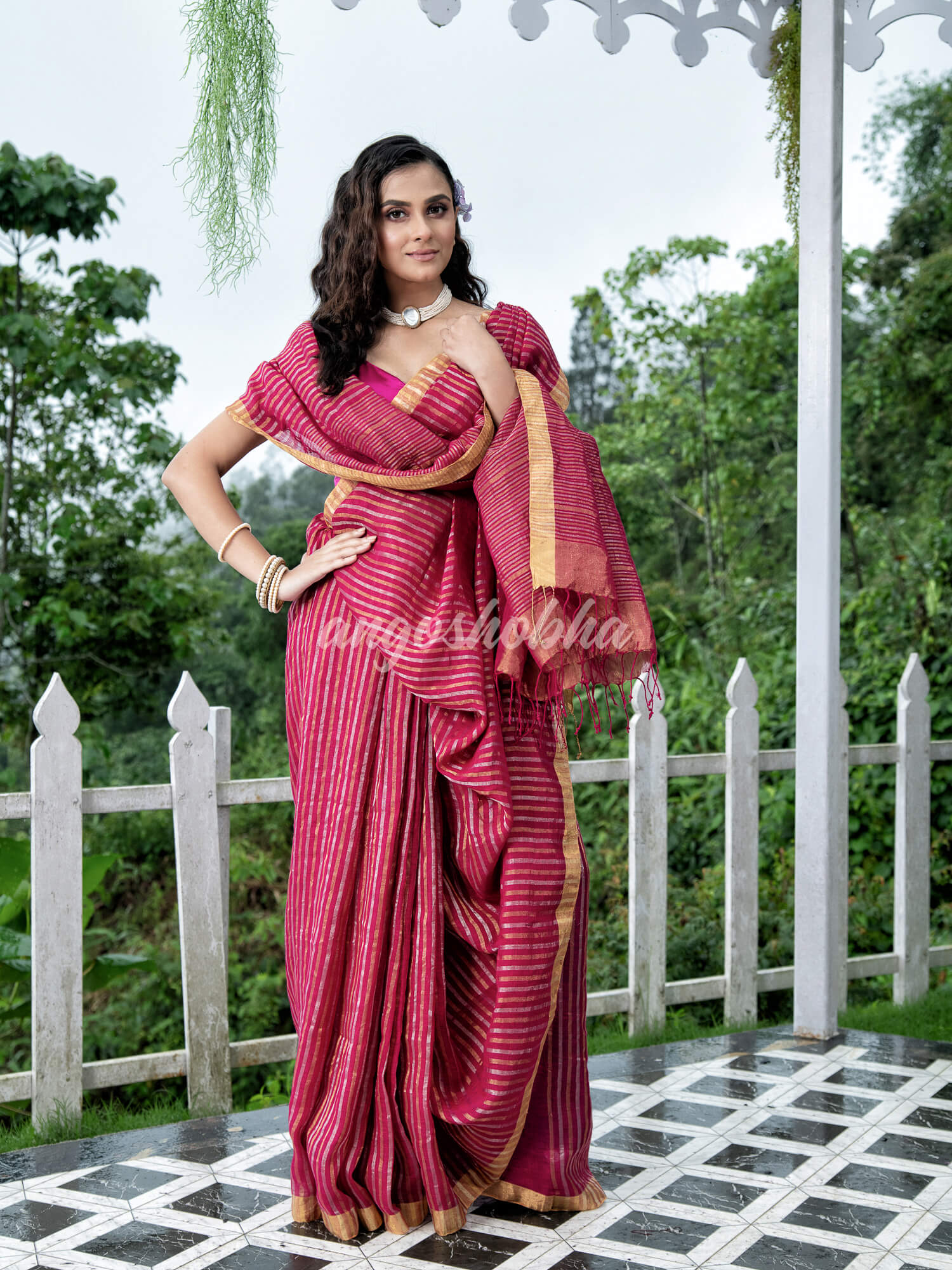 Rani Linen Silver & Golden Stripes Body with Golden Border Bengal Handwoven Saree