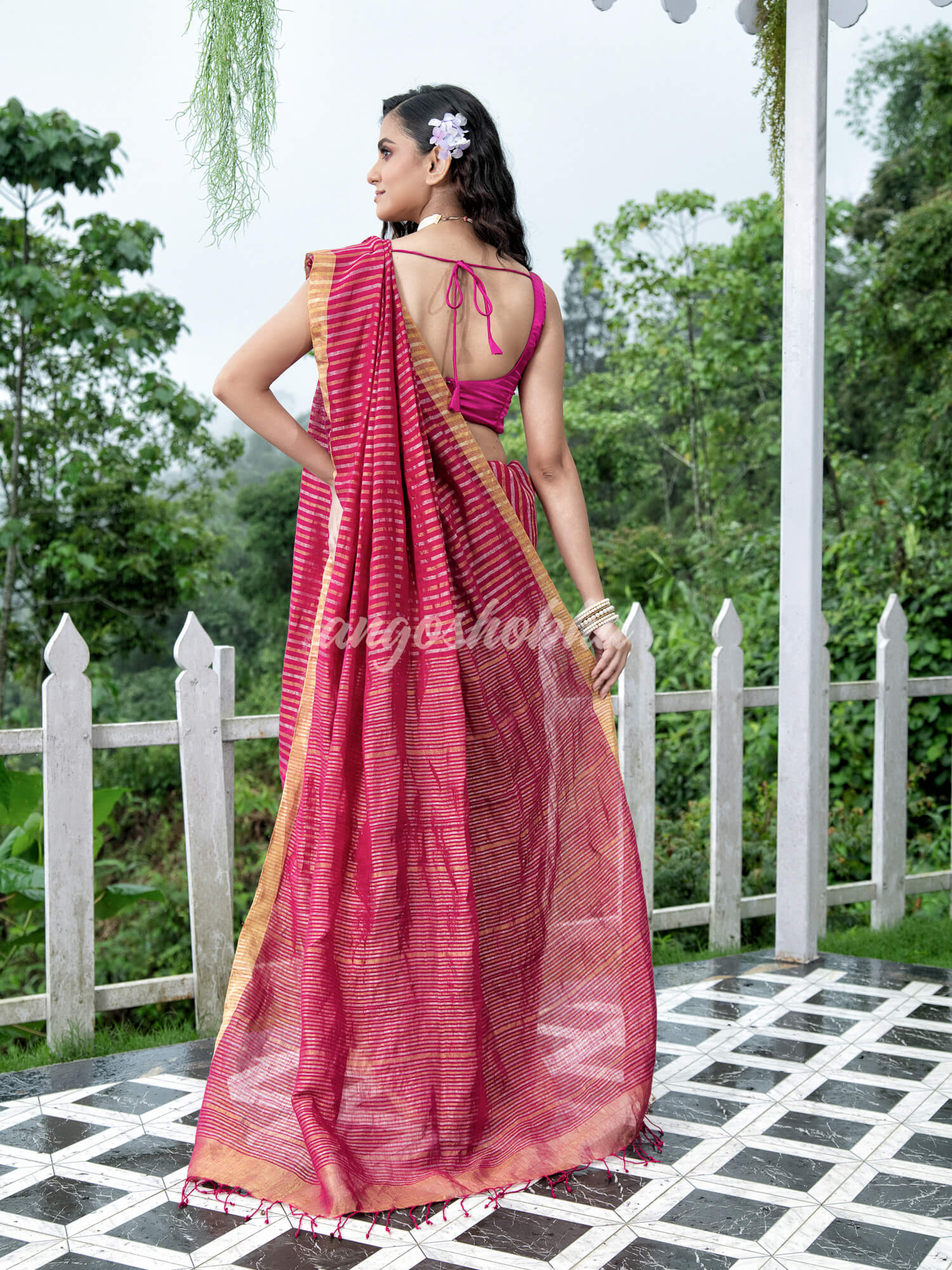 Rani Linen Silver & Golden Stripes Body with Golden Border Bengal Handwoven Saree