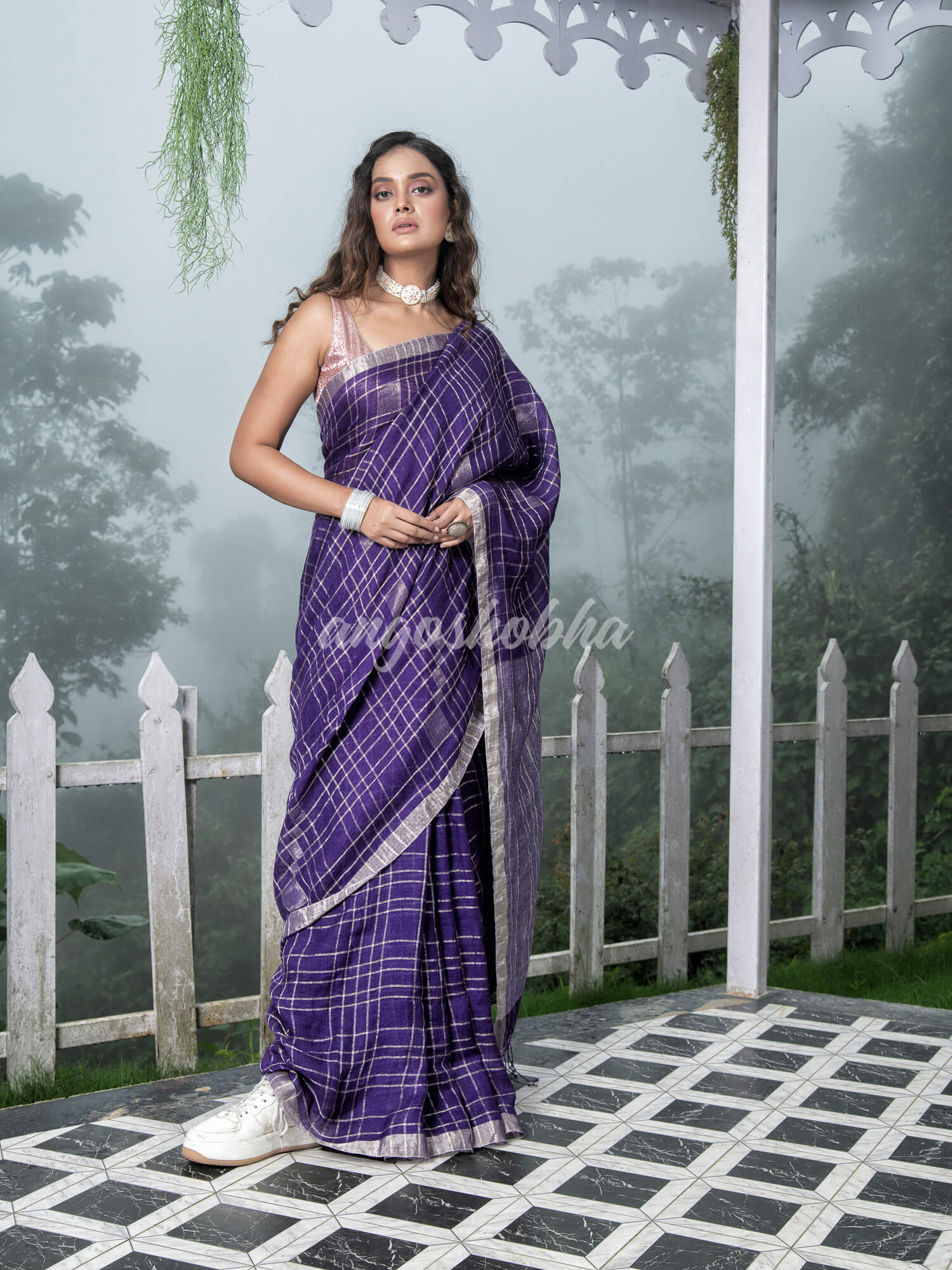 Purple Linen Silver Check Body with Silver Border and Pallu  Bengal Handwoven Saree