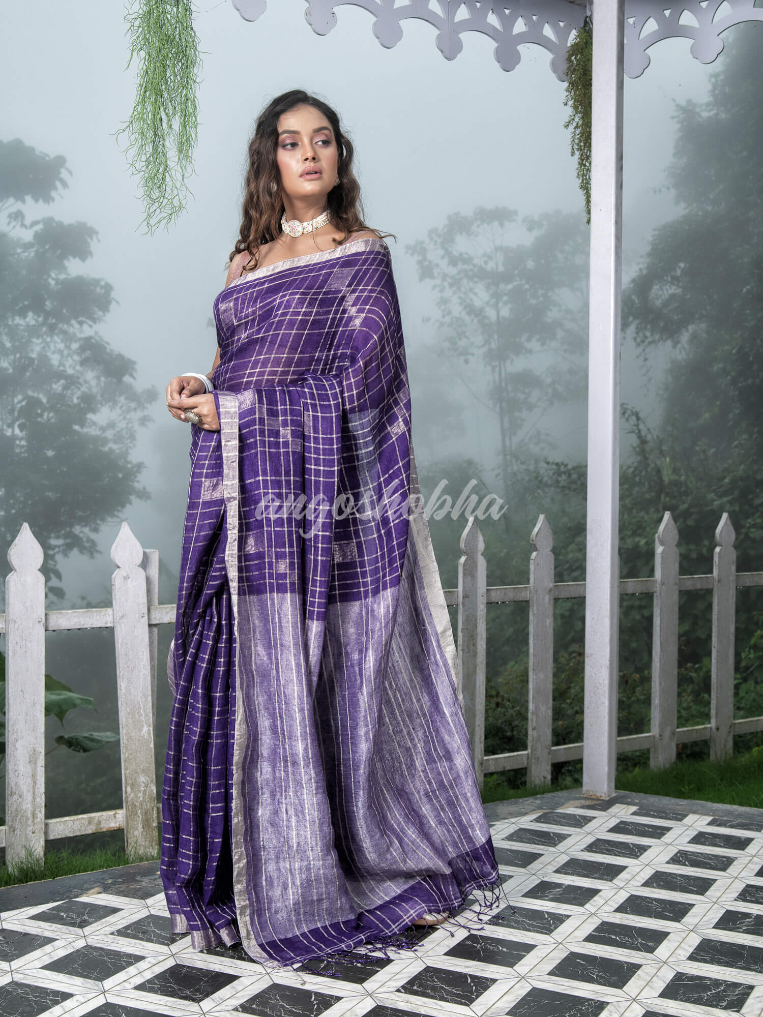Purple Linen Silver Check Body with Silver Border and Pallu  Bengal Handwoven Saree