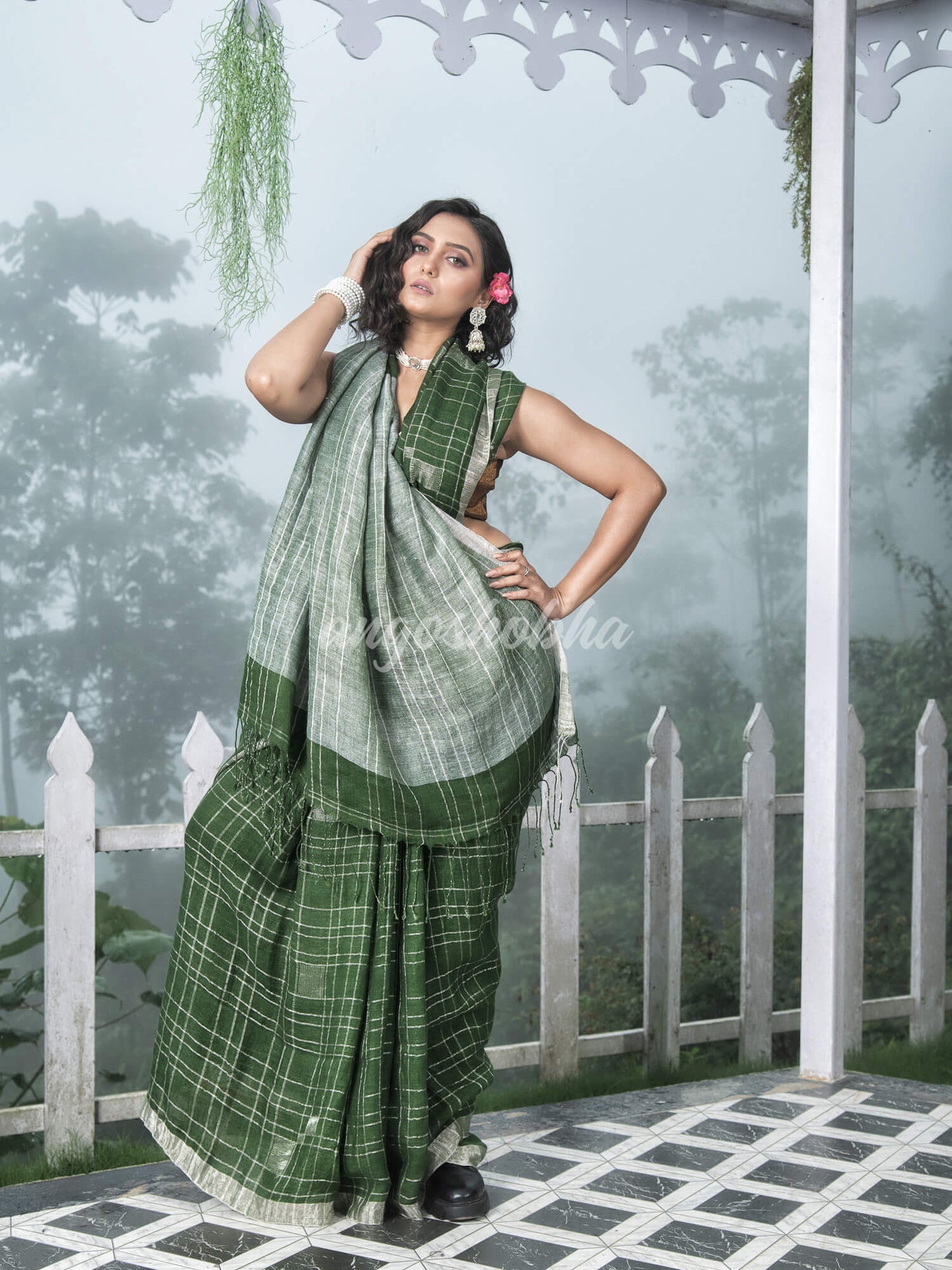 Green Linen Silver Check Body with Silver Border & Pallu Bengal Handwoven Saree