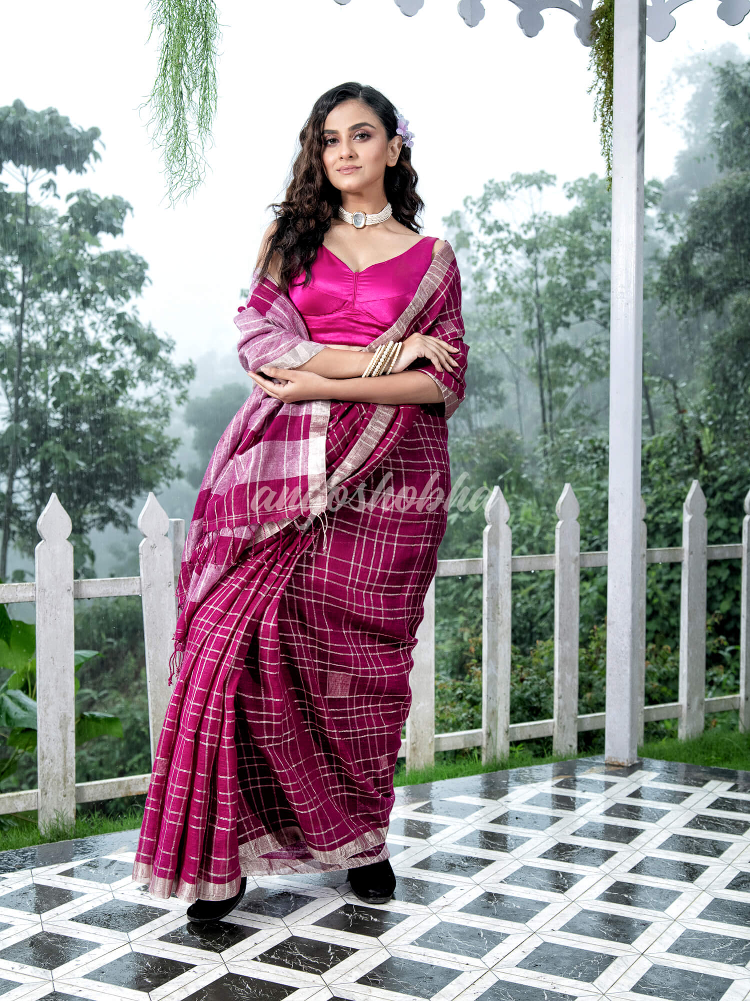 Magenta Linen Silver Check Body with Silver Border & Pallu Bengal Handwoven Saree