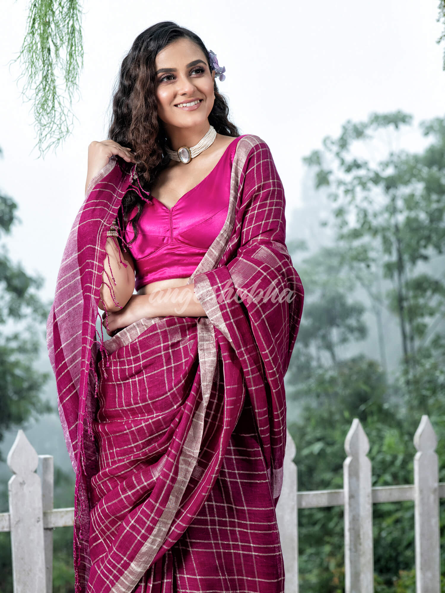 Magenta Linen Silver Check Body with Silver Border & Pallu Bengal Handwoven Saree