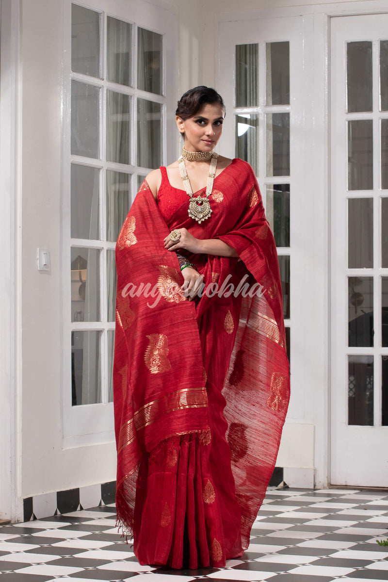 Maroon Matka Body with Golden Motifs & Kolka Pallu Handwoven Saree