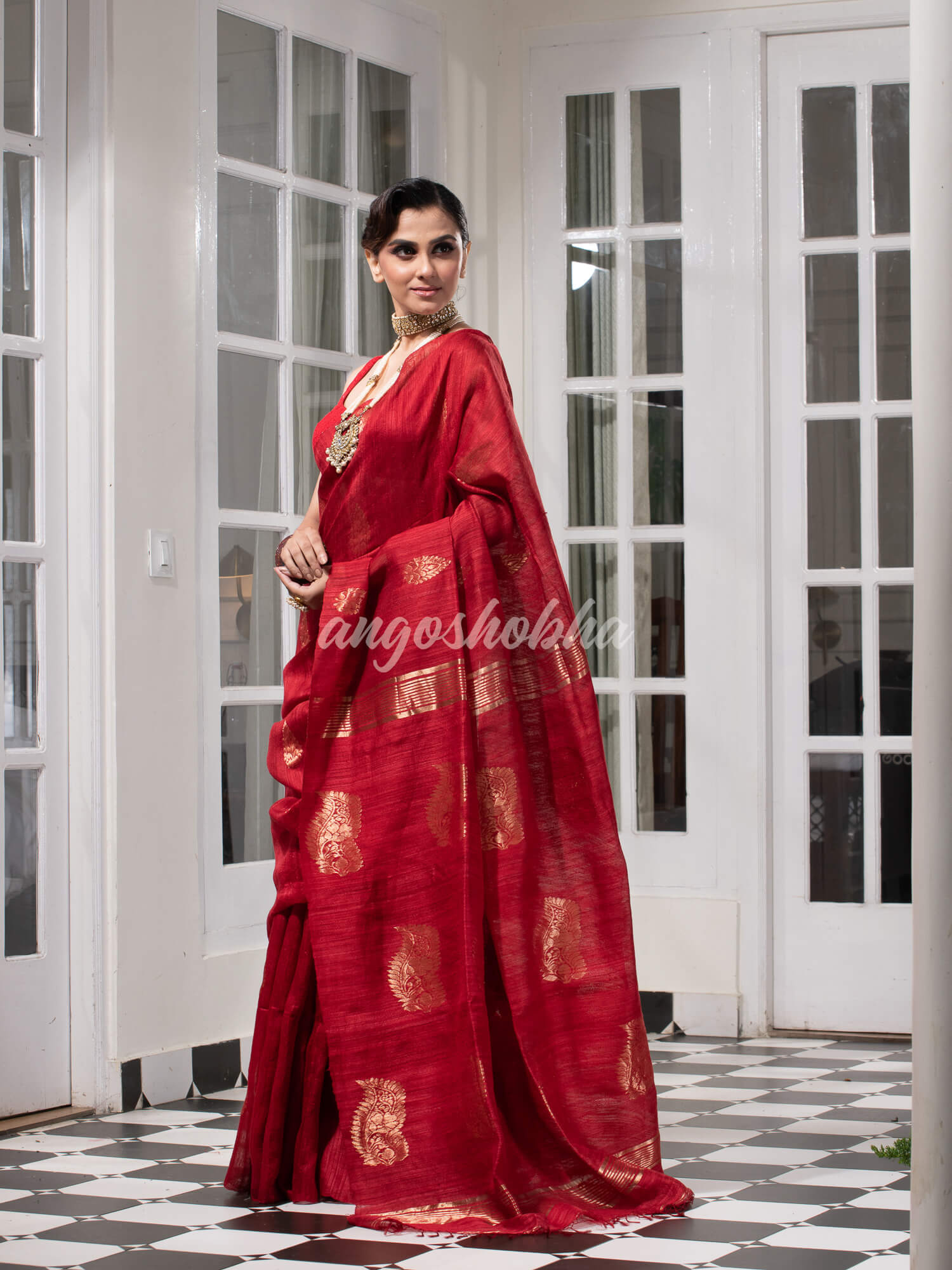 Maroon Matka Body with Golden Motifs & Kolka Pallu Handwoven Saree