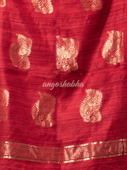 Maroon Matka Body with Golden Motifs & Kolka Pallu Handwoven Saree