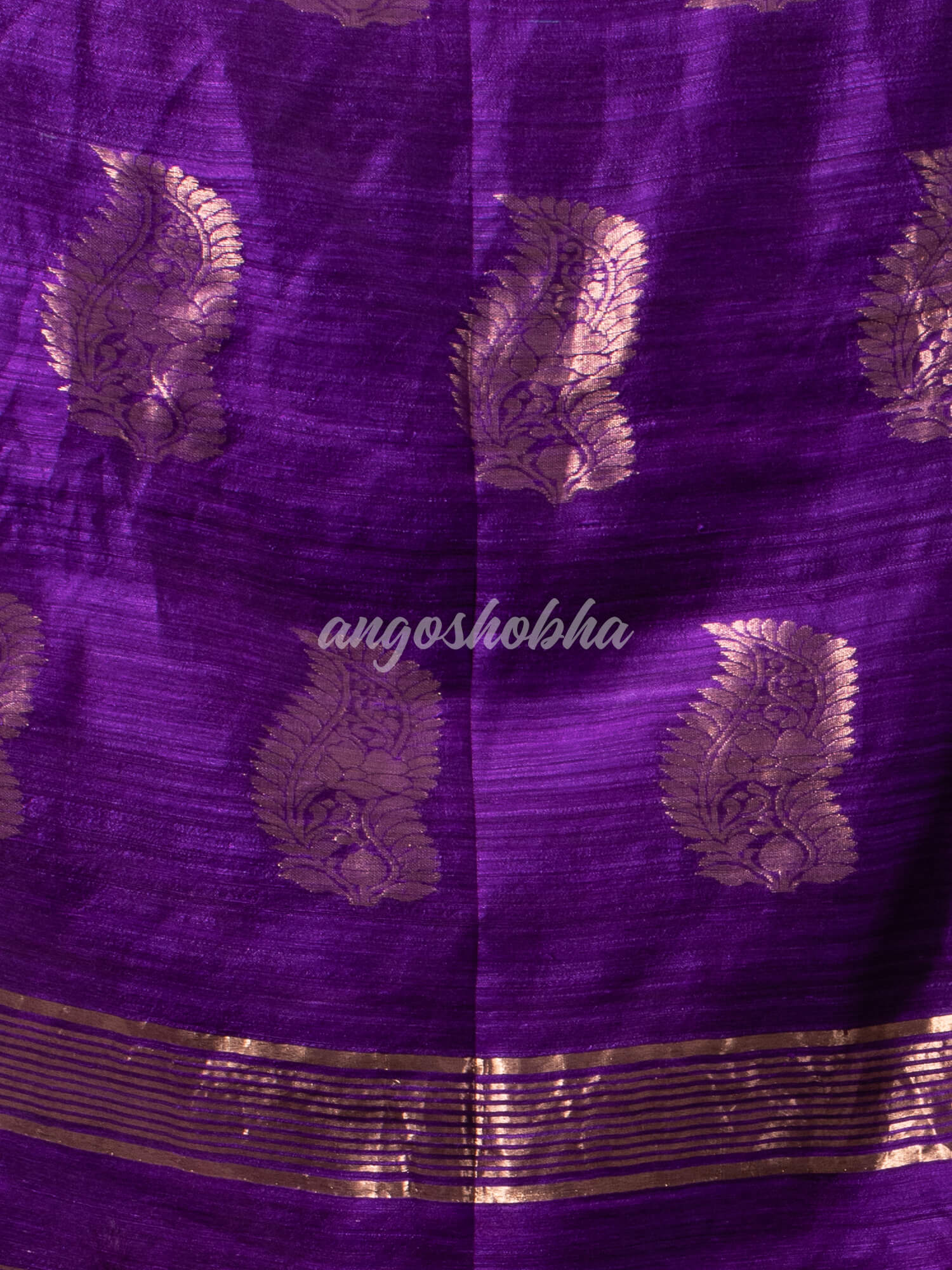 Purple Matka Body with Golden Motifs & Kolka Pallu Handwoven Saree