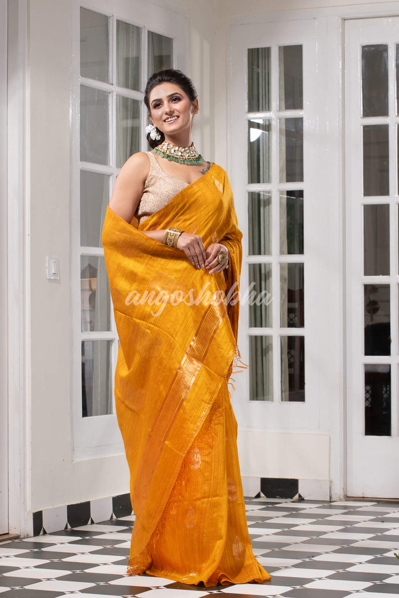 Yellow Matka Body with Golden Motifs & Kolka Pallu Handwoven Saree