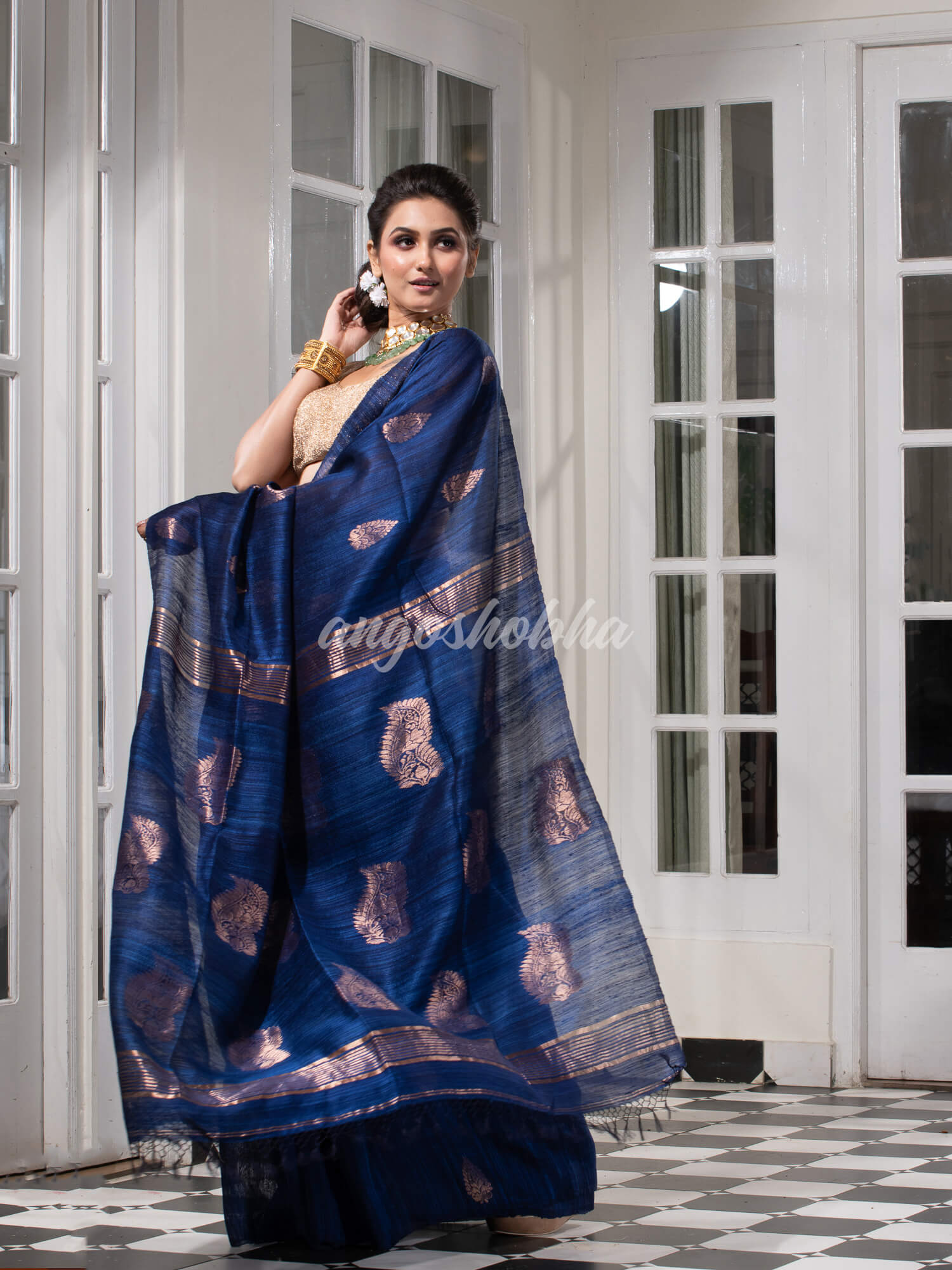 Navy Blue Matka Body with Golden Motifs & Kolka Pallu Handwoven Saree