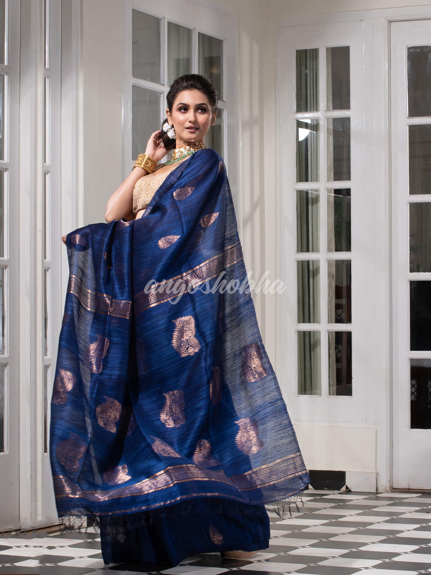 Navy Blue Matka Body with Golden Motifs & Kolka Pallu Handwoven Saree