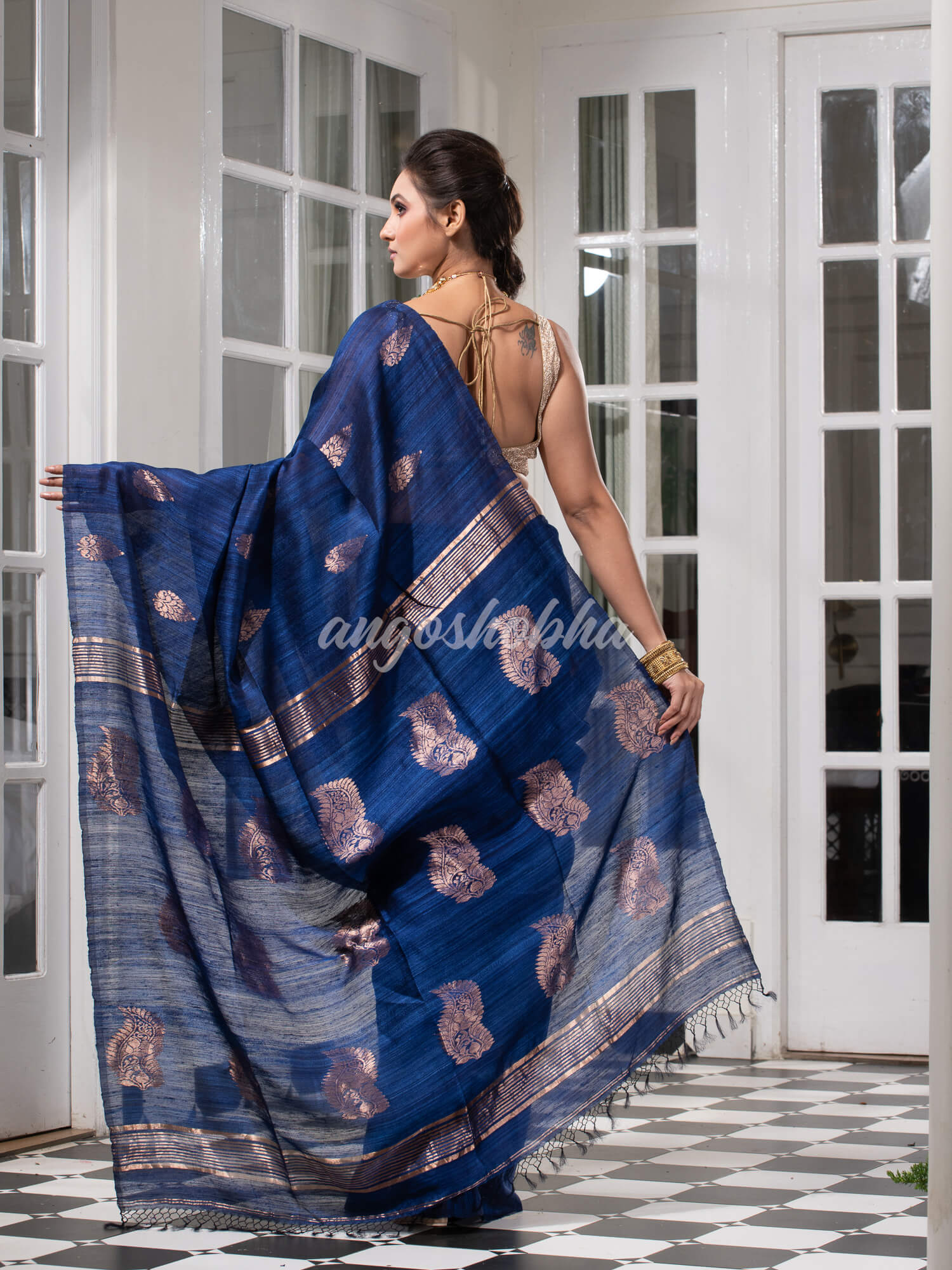 Navy Blue Matka Body with Golden Motifs & Kolka Pallu Handwoven Saree