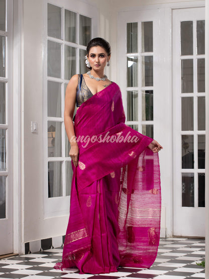 Magenta  Matka Body with Golden Motifs & Kolka Pallu Handwoven Saree