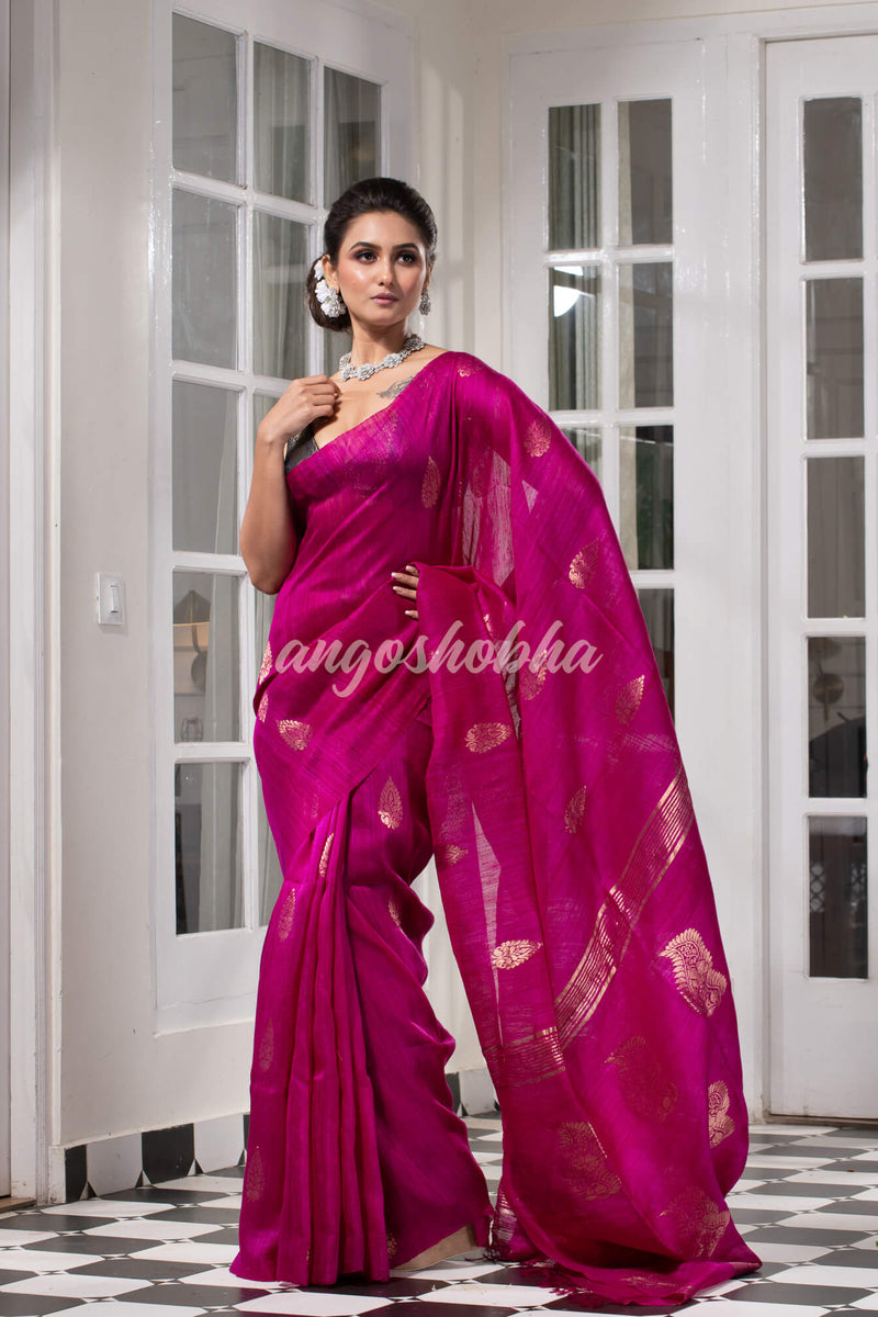 Magenta  Matka Body with Golden Motifs & Kolka Pallu Handwoven Saree
