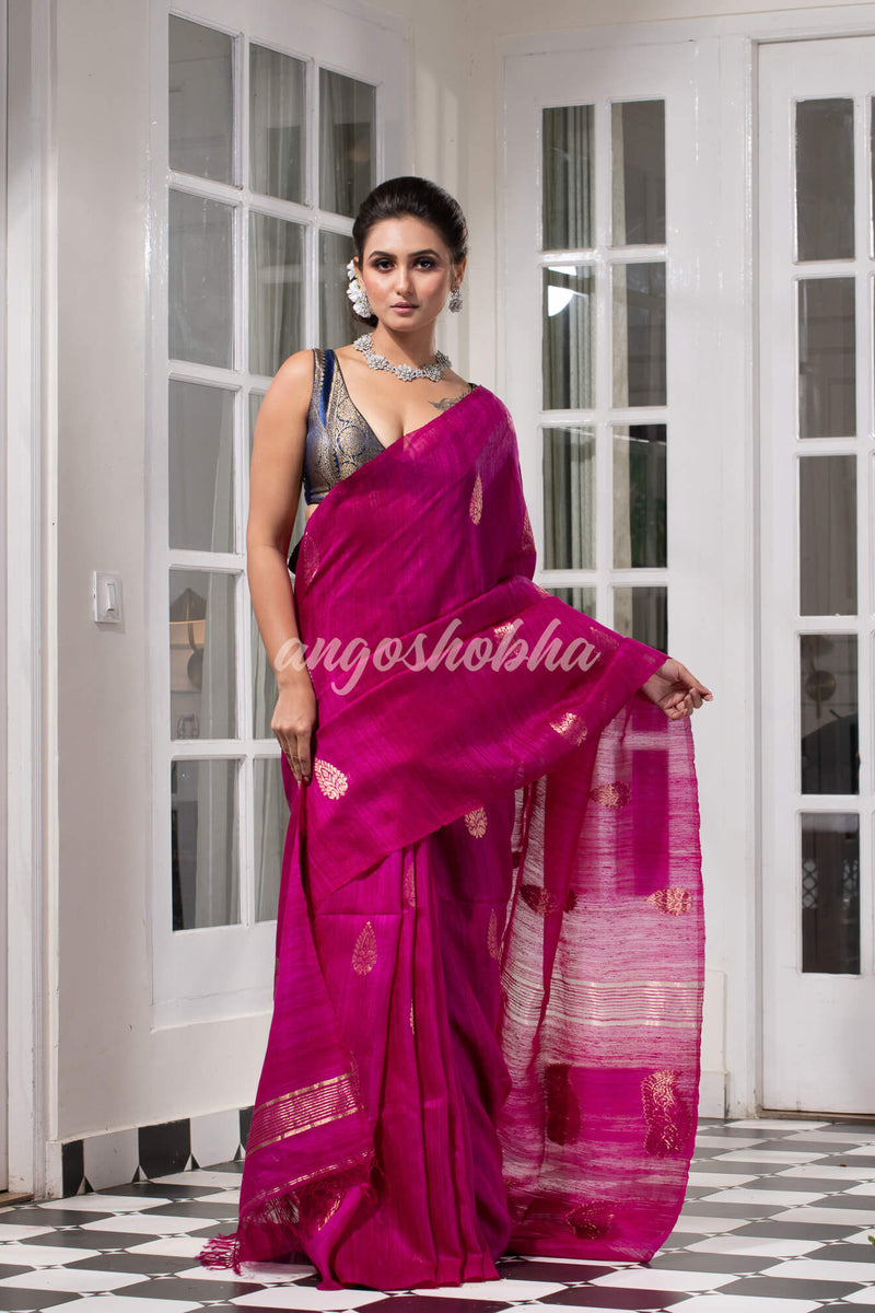 Magenta  Matka Body with Golden Motifs & Kolka Pallu Handwoven Saree
