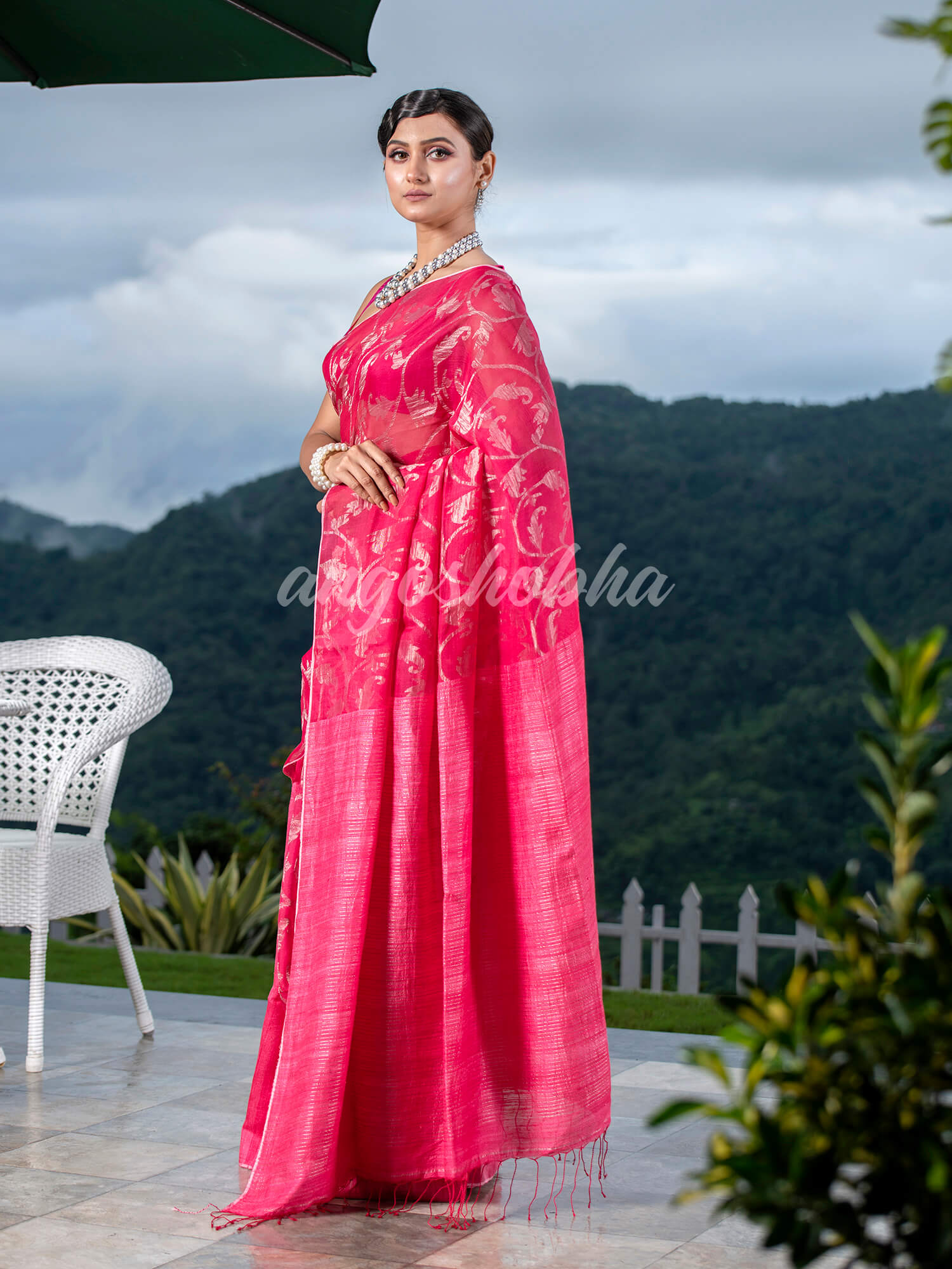Pink Silk Matka Body Creeper Design all over Silver Zari Check Pallu Handwoven Saree