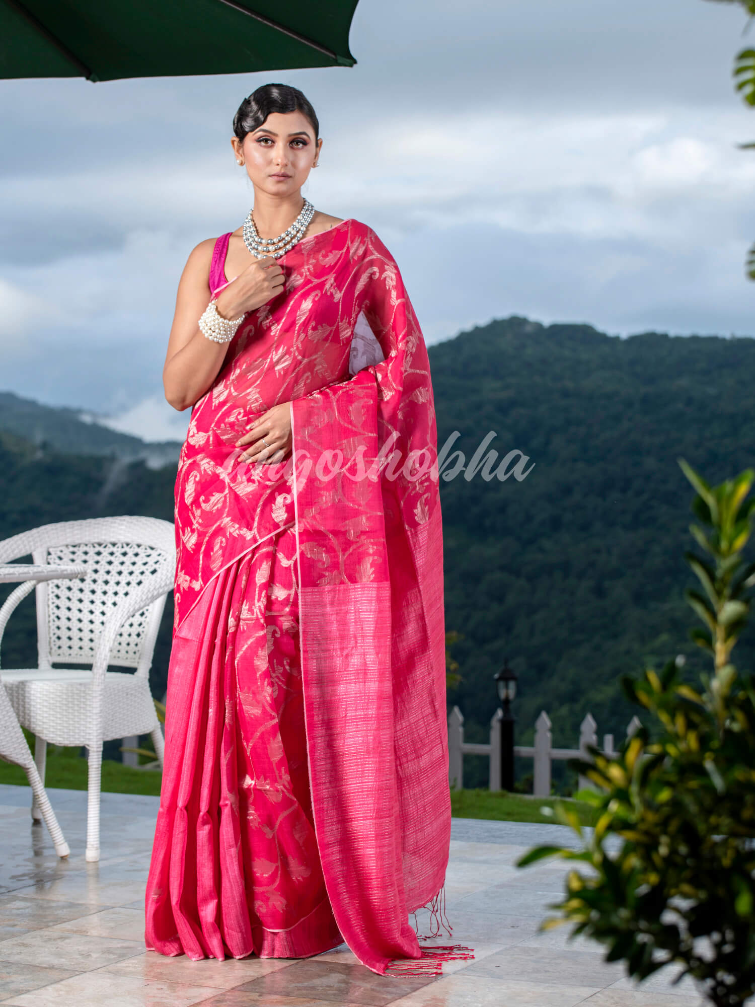 Pink Silk Matka Body Creeper Design all over Silver Zari Check Pallu Handwoven Saree