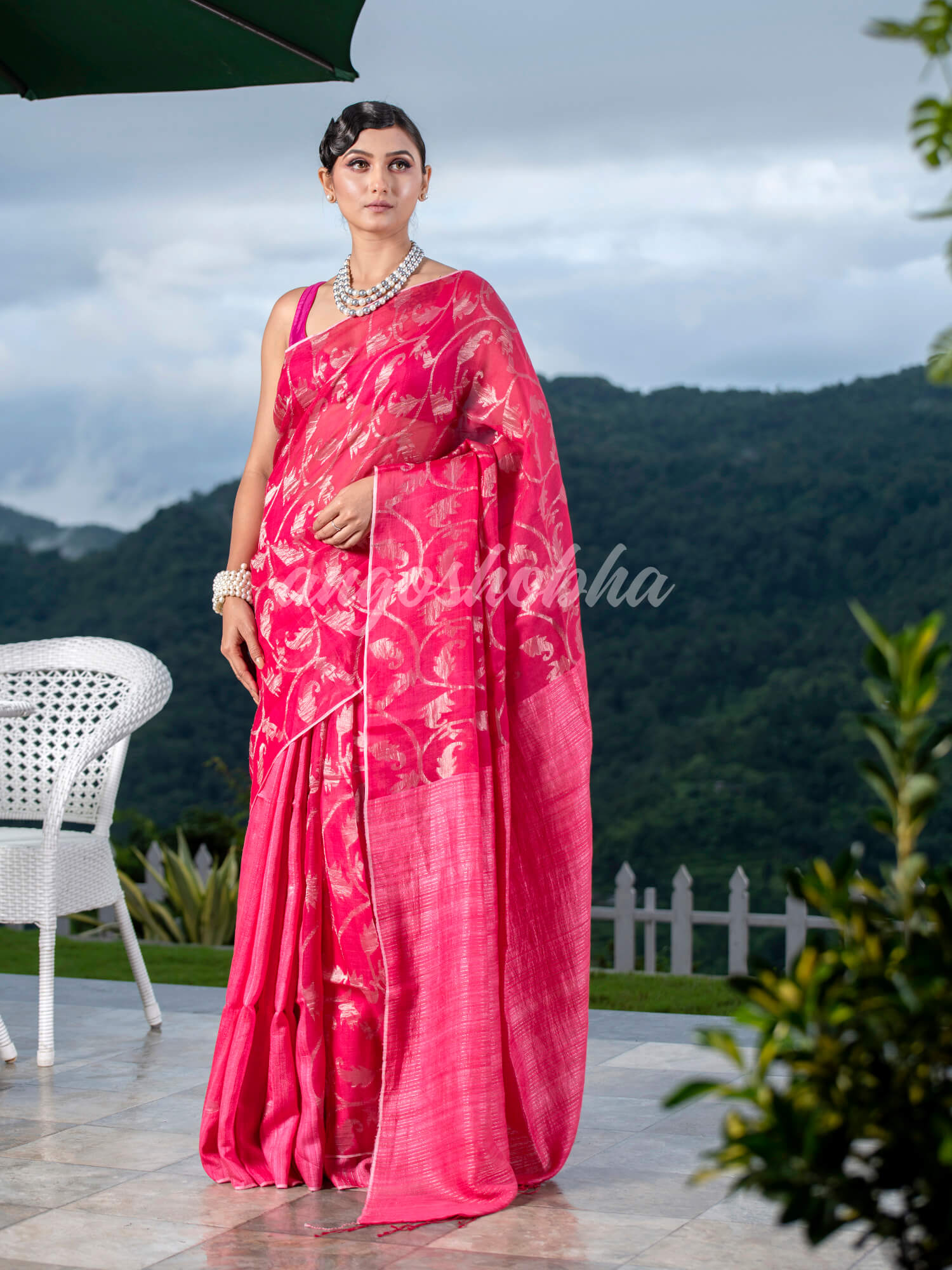 Pink Silk Matka Body Creeper Design all over Silver Zari Check Pallu Handwoven Saree