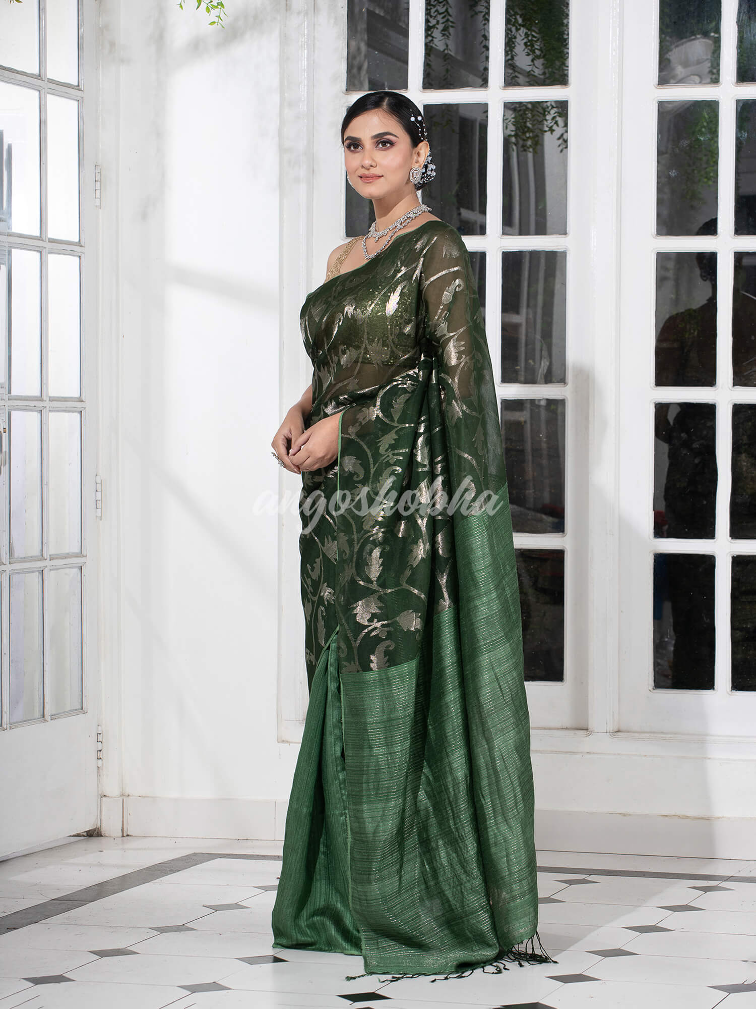 Dark Green Silk Matka Body Creeper Design all over Silver Zari Check Pallu Handwoven Saree