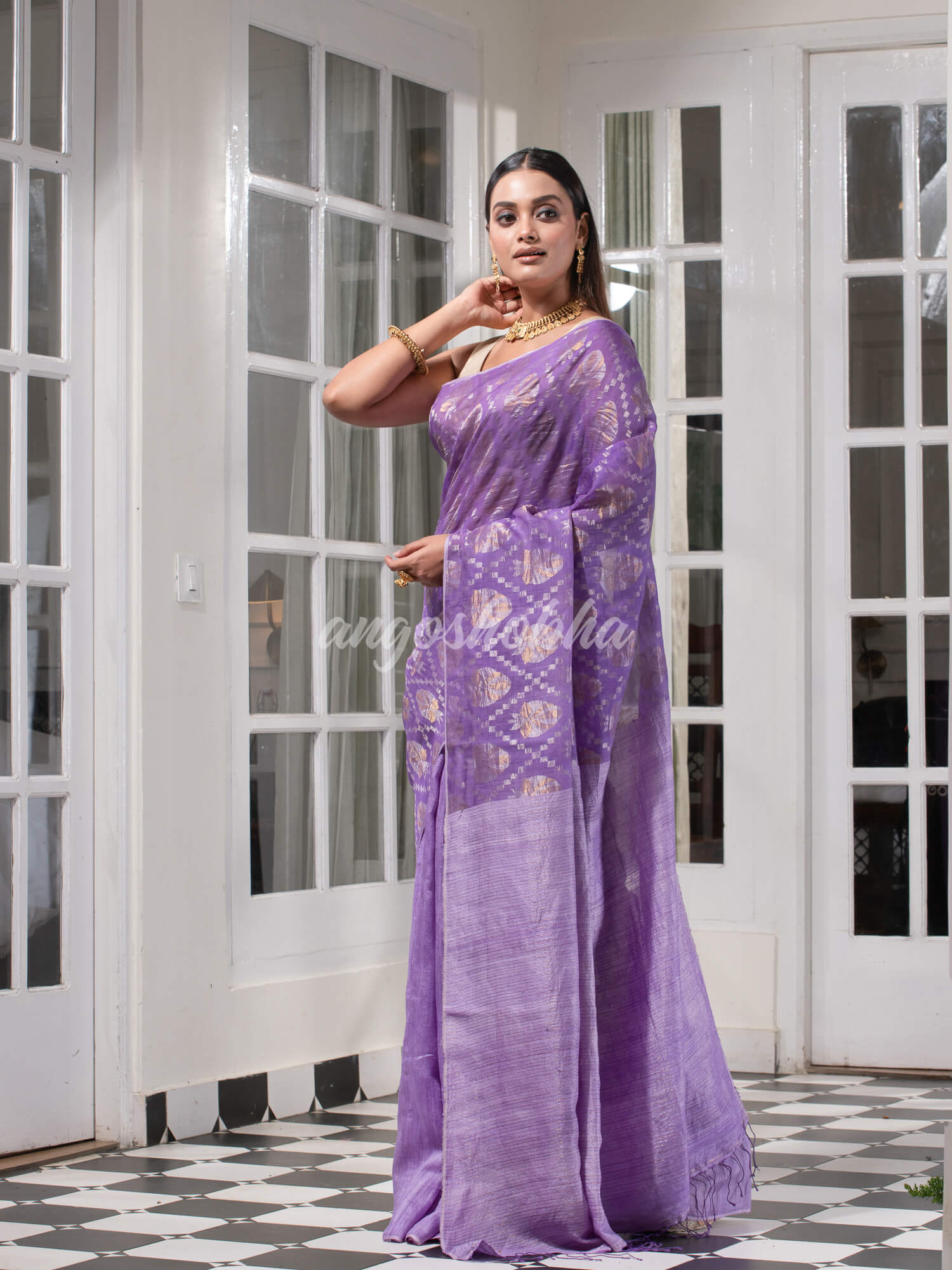 Purple Silk Matka Body with Leaves Intricate Design including Silver & Golden Stripes on Check Pallu Handwoven Saree