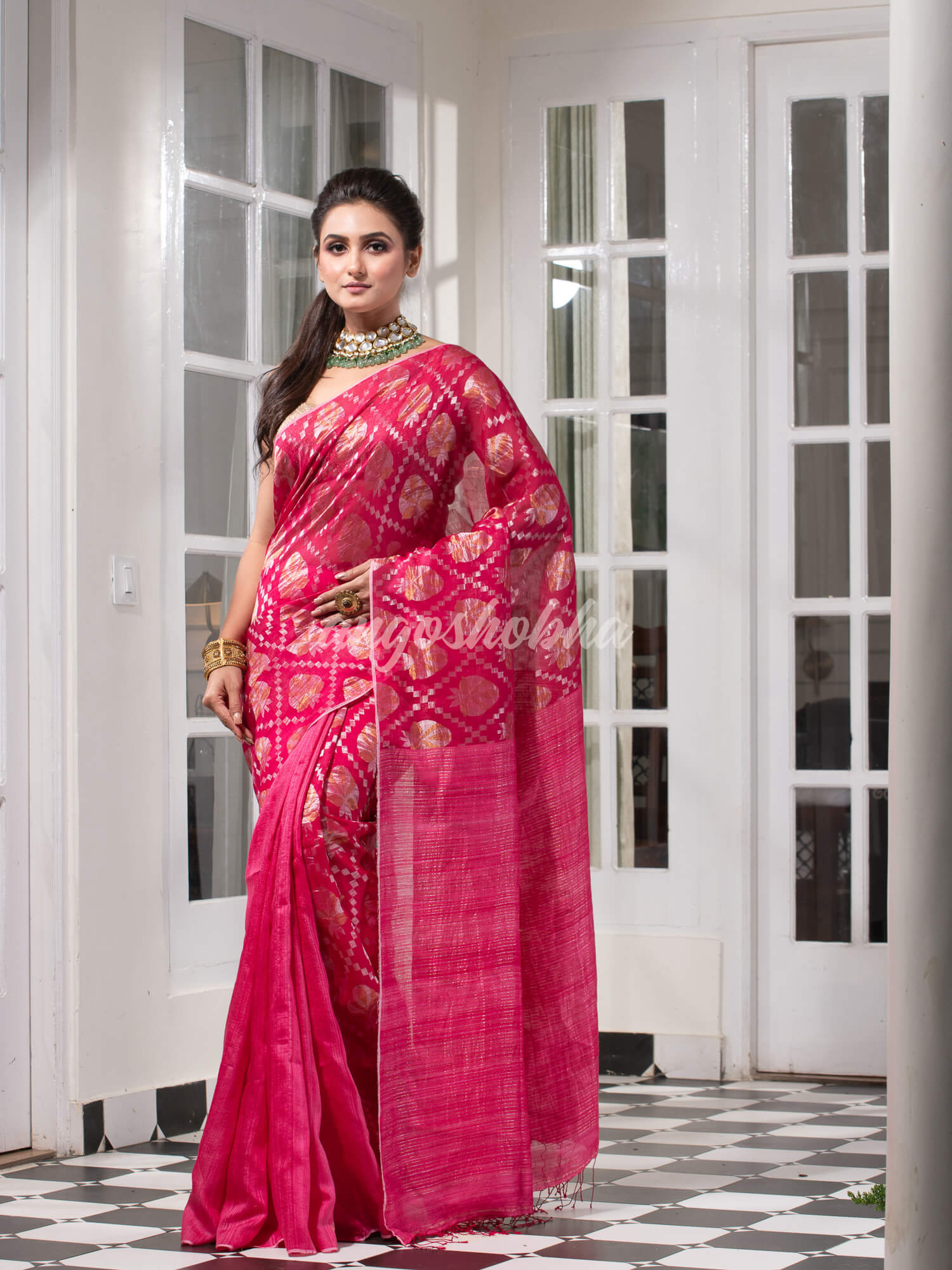 Pink Silk Matka Body with Leaves Intricate Design including Silver & Golden Stripes on Check Pallu Handwoven Saree
