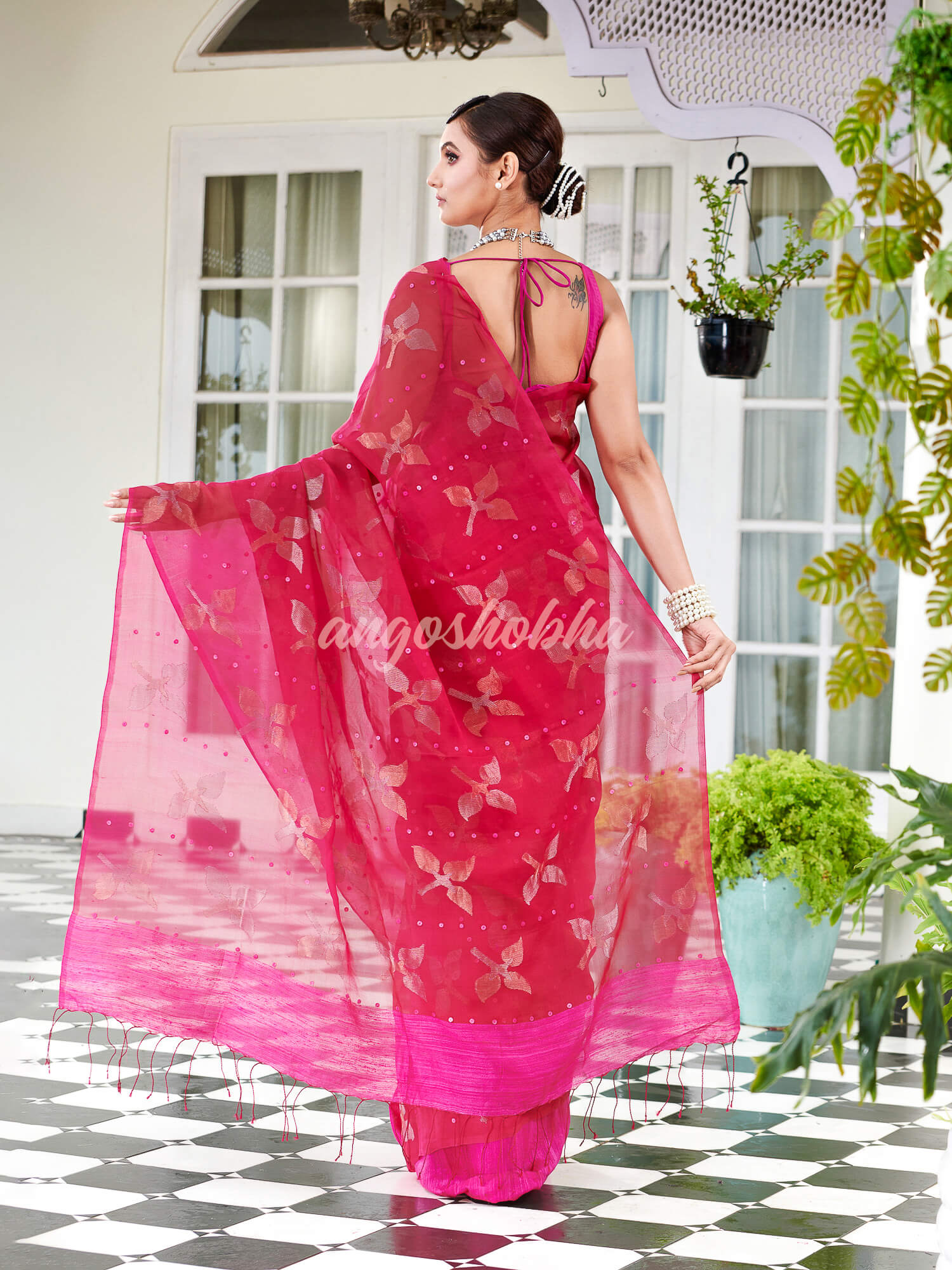 Traditional Pink Matka Silk Sequin Soft Jamdani Saree