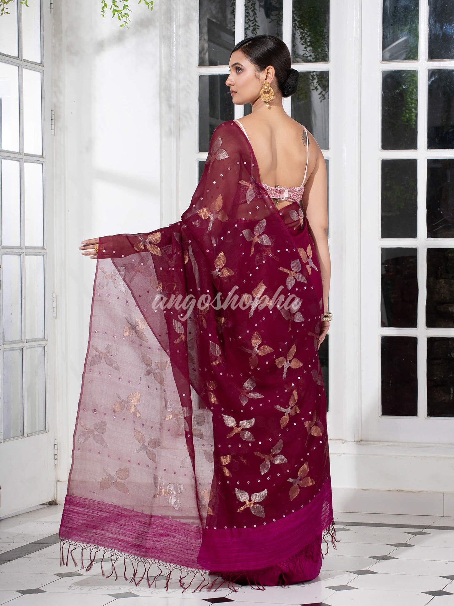 Traditional Magenta Matka Silk Sequin Soft Jamdani Saree