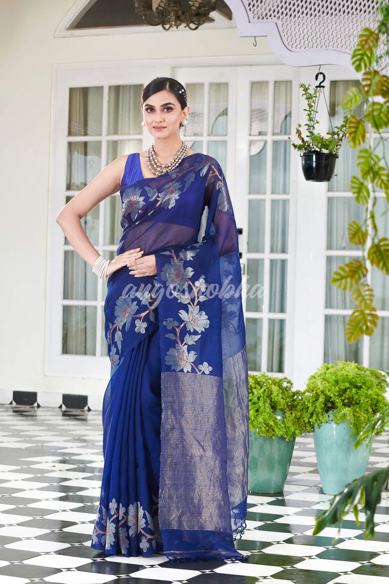 Blue Silk White Flowers Motive Handwoven Muslin Saree