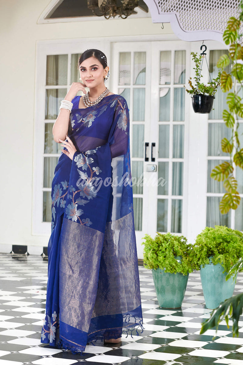 Blue Silk White Flowers Motive Handwoven Muslin Saree
