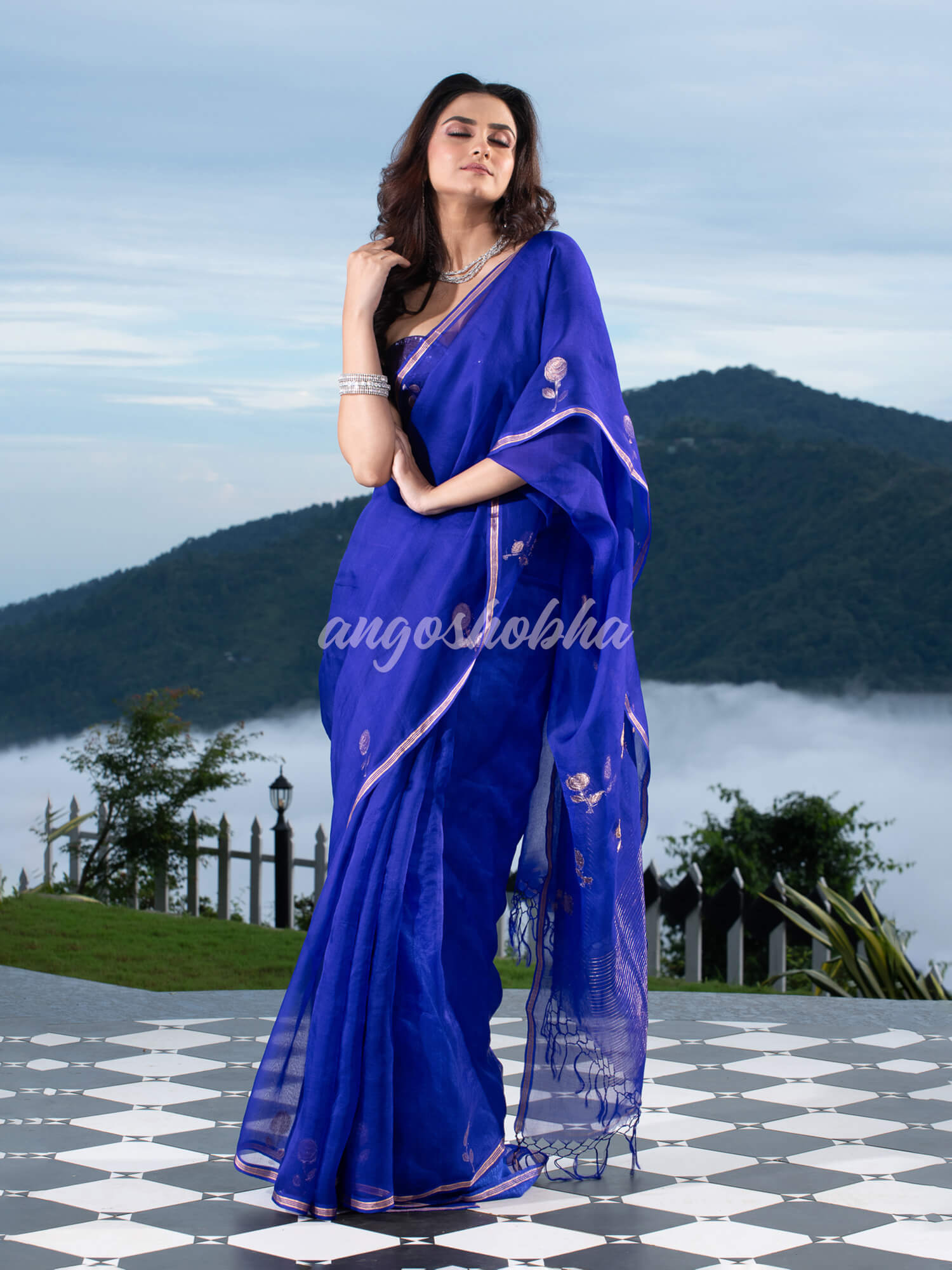 Traditional Blue Muslin Silk Zari Work Handloom Saree