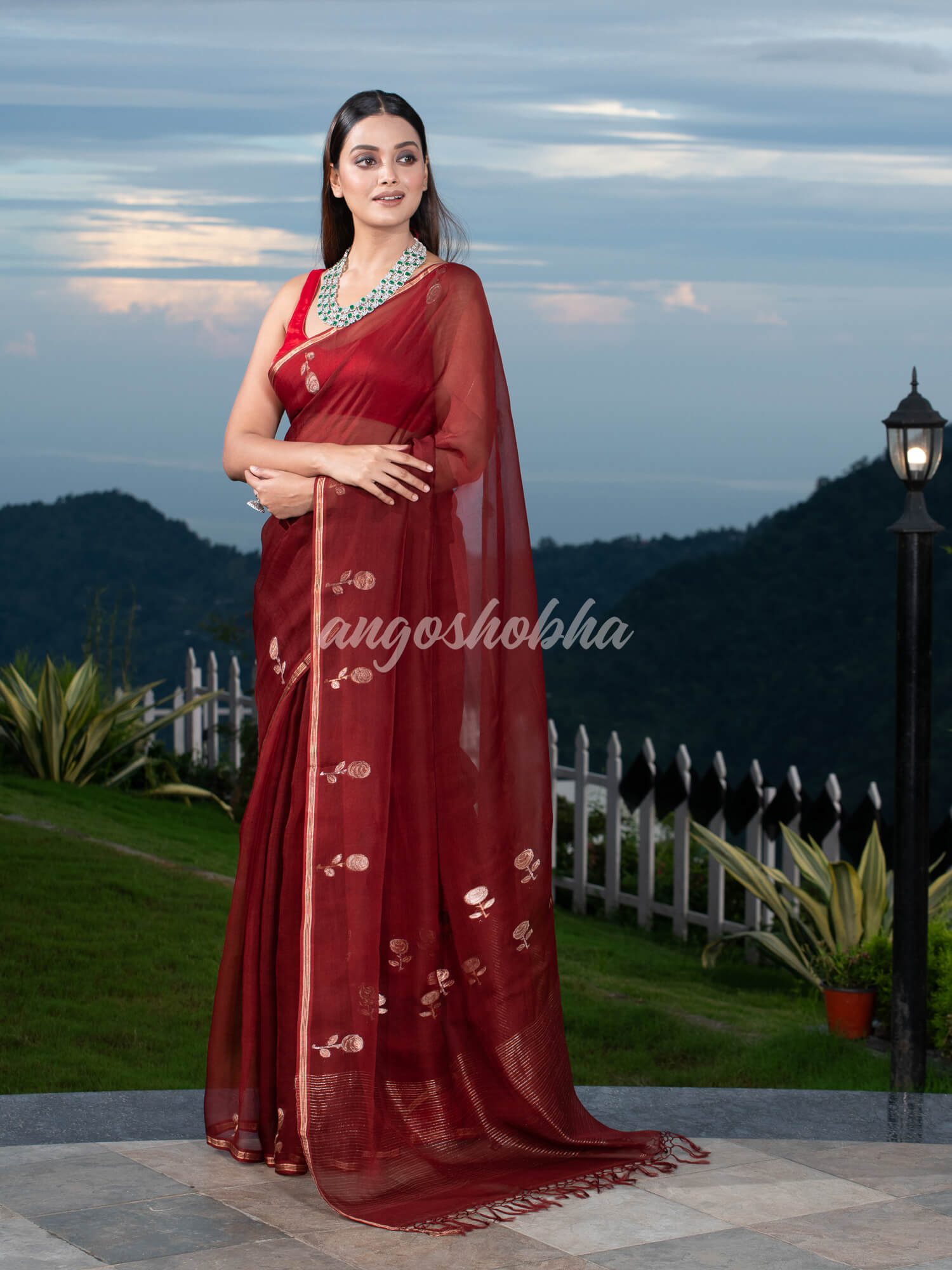 Traditional Marron Muslin Silk Zari Work Handloom Saree