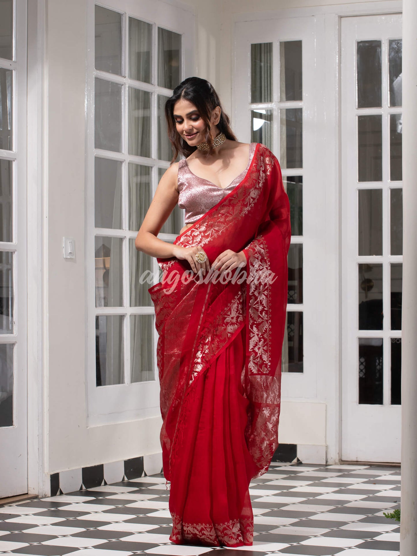 Traditional Red Muslin Silk Zari Work Handloom Saree