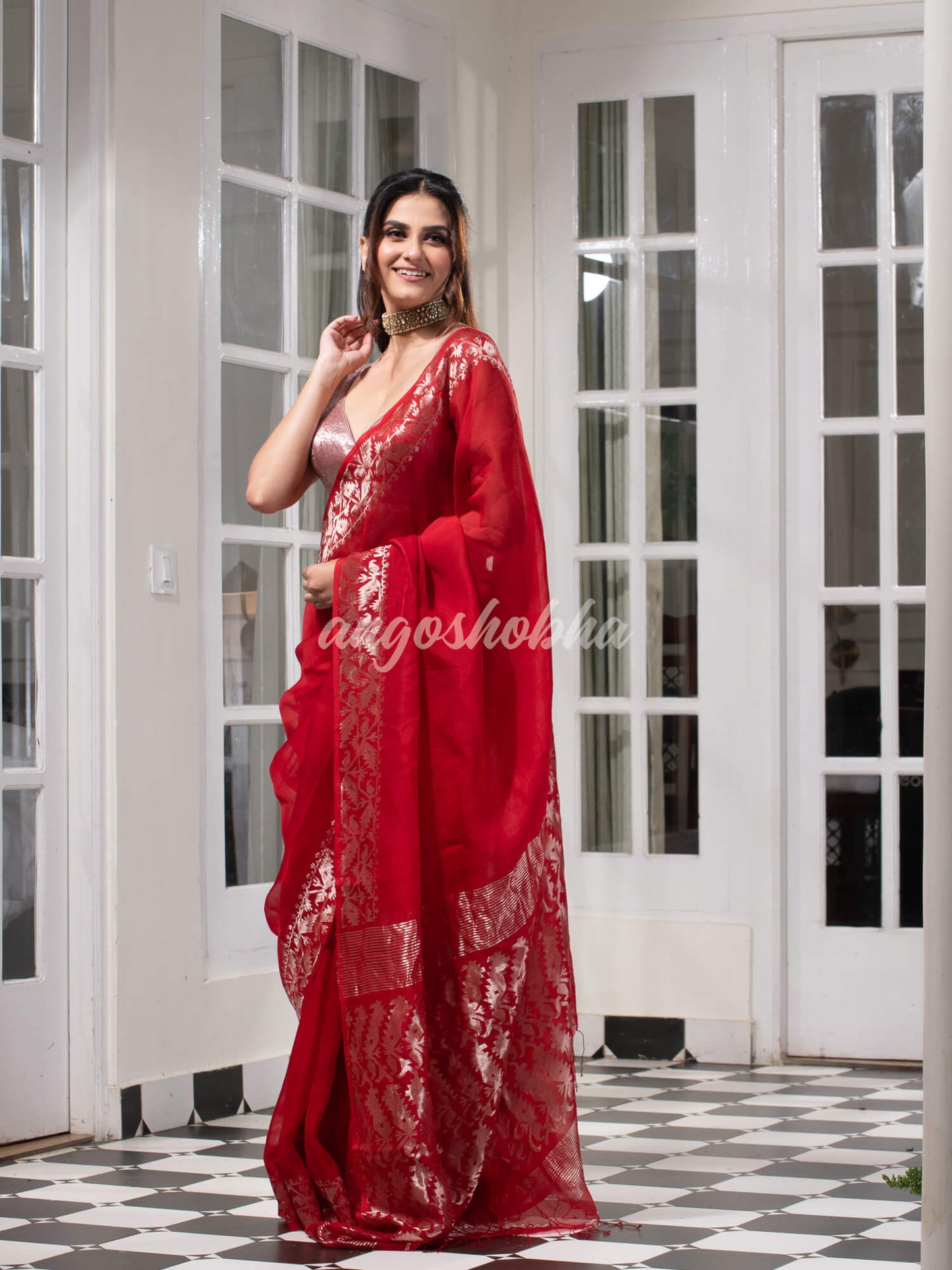 Traditional Red Muslin Silk Zari Work Handloom Saree