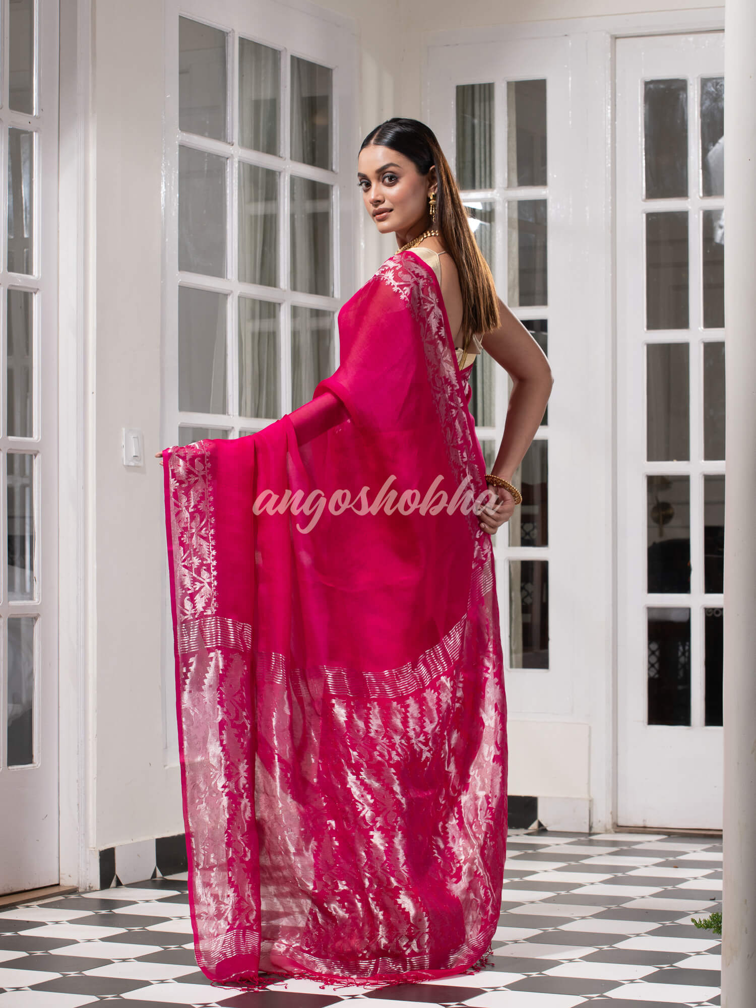 Traditional Pink Muslin Silk Zari Work Handloom Saree