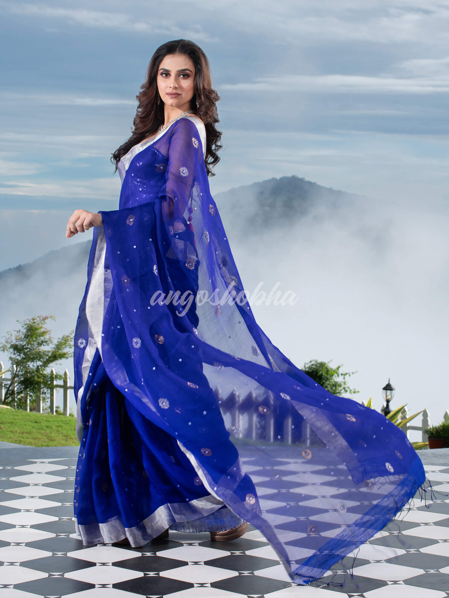Traditional Royal Blue Muslin Silk Zari Work Handloom Saree