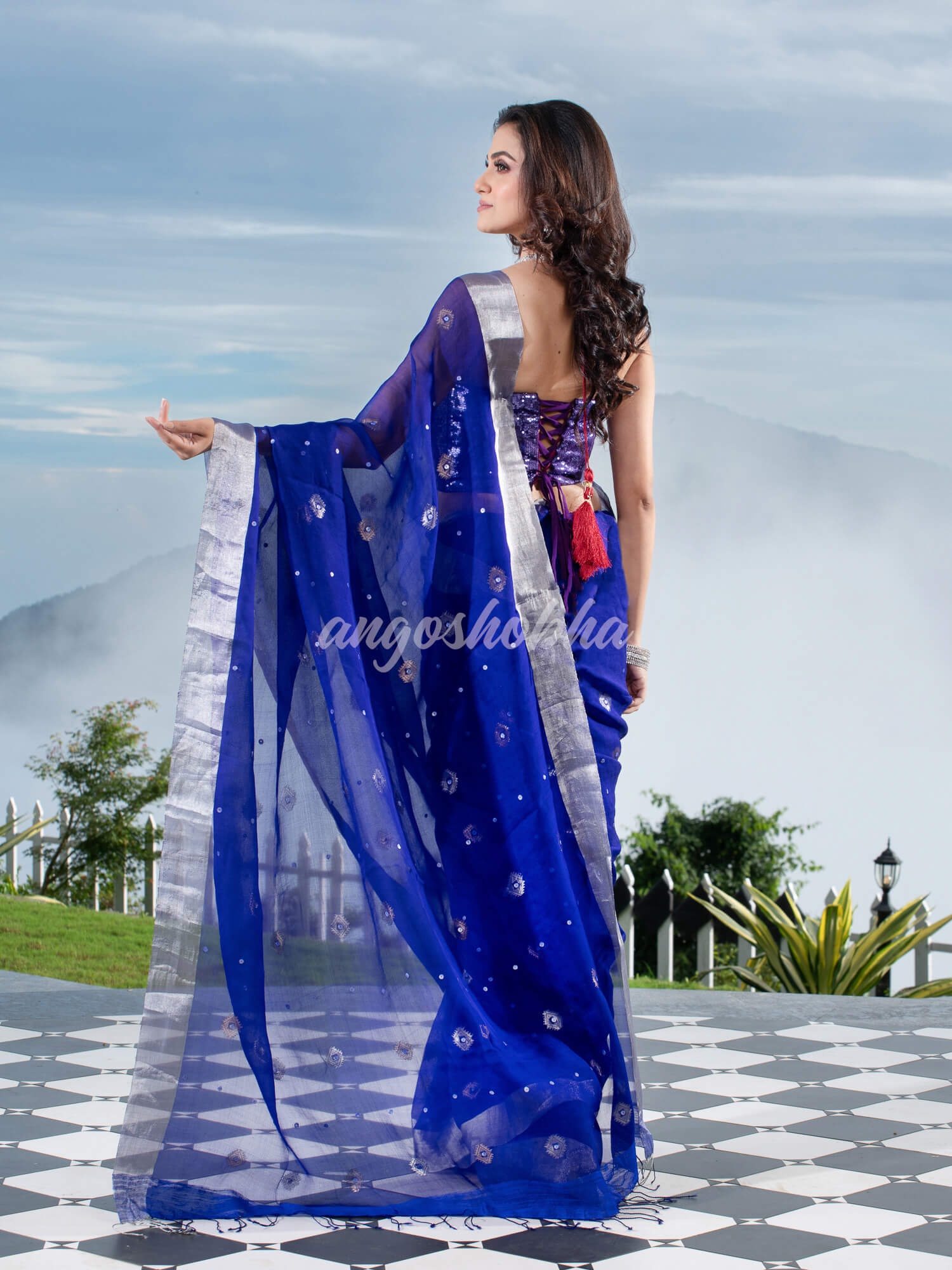 Traditional Royal Blue Muslin Silk Zari Work Handloom Saree
